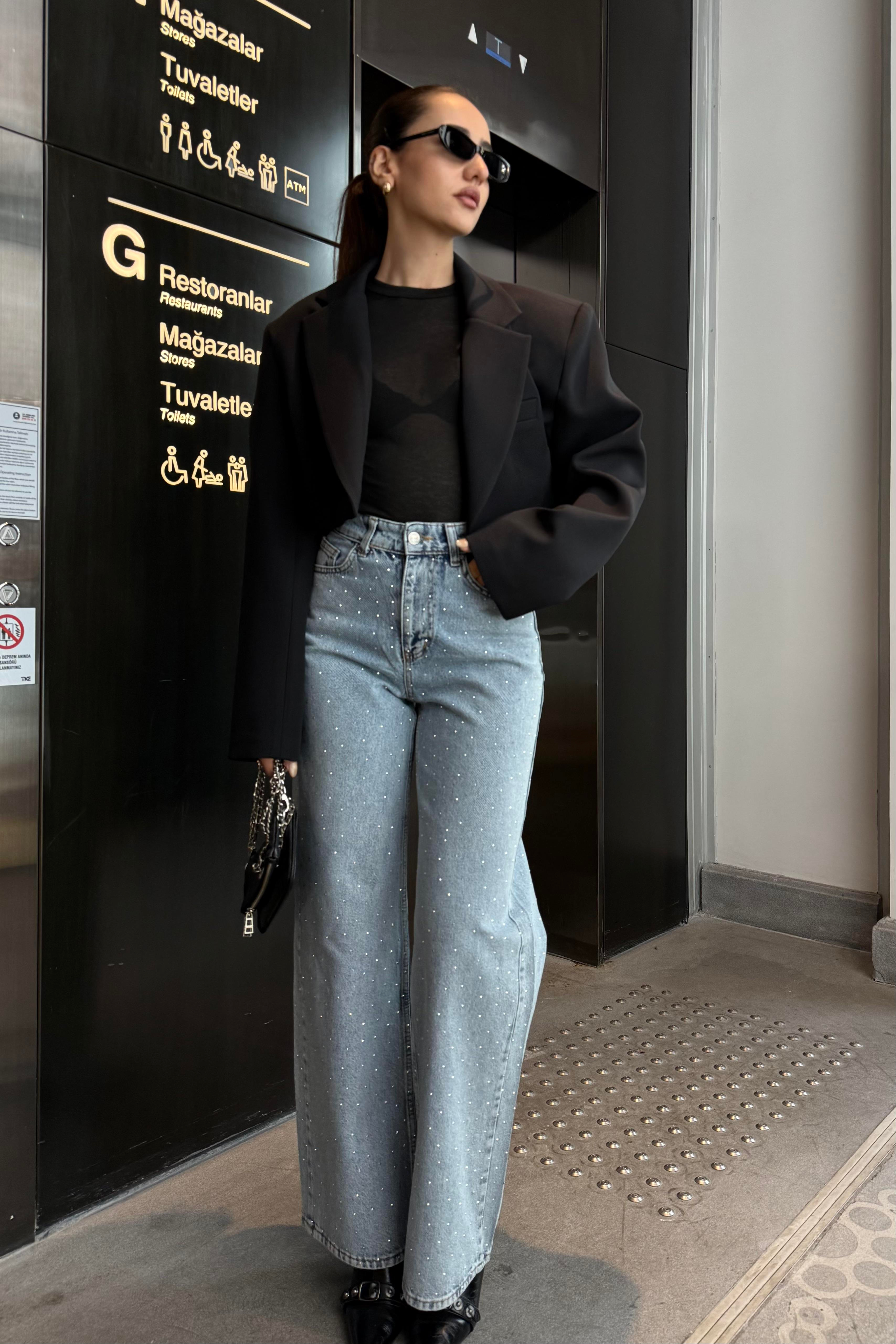 Açık Mavi Ön Arka Taşlı Premium Jean - Kadın Jeans Modelleri - Nazliye Moda | Kadın Giyim Modası