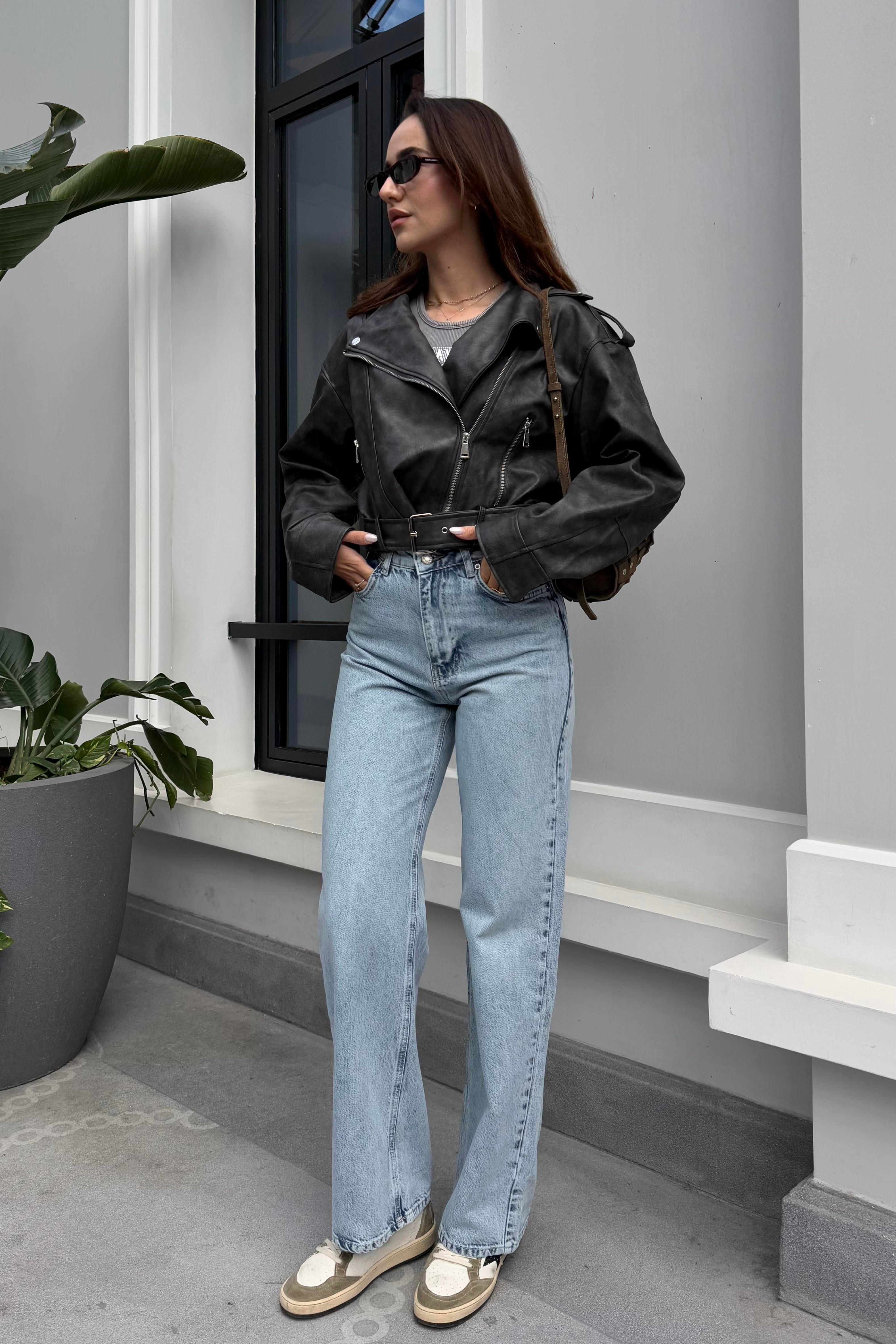 Açık Mavi Yıkama Premium Jean - Kadın Jeans Modelleri - Nazliye Moda | Kadın Giyim Modası