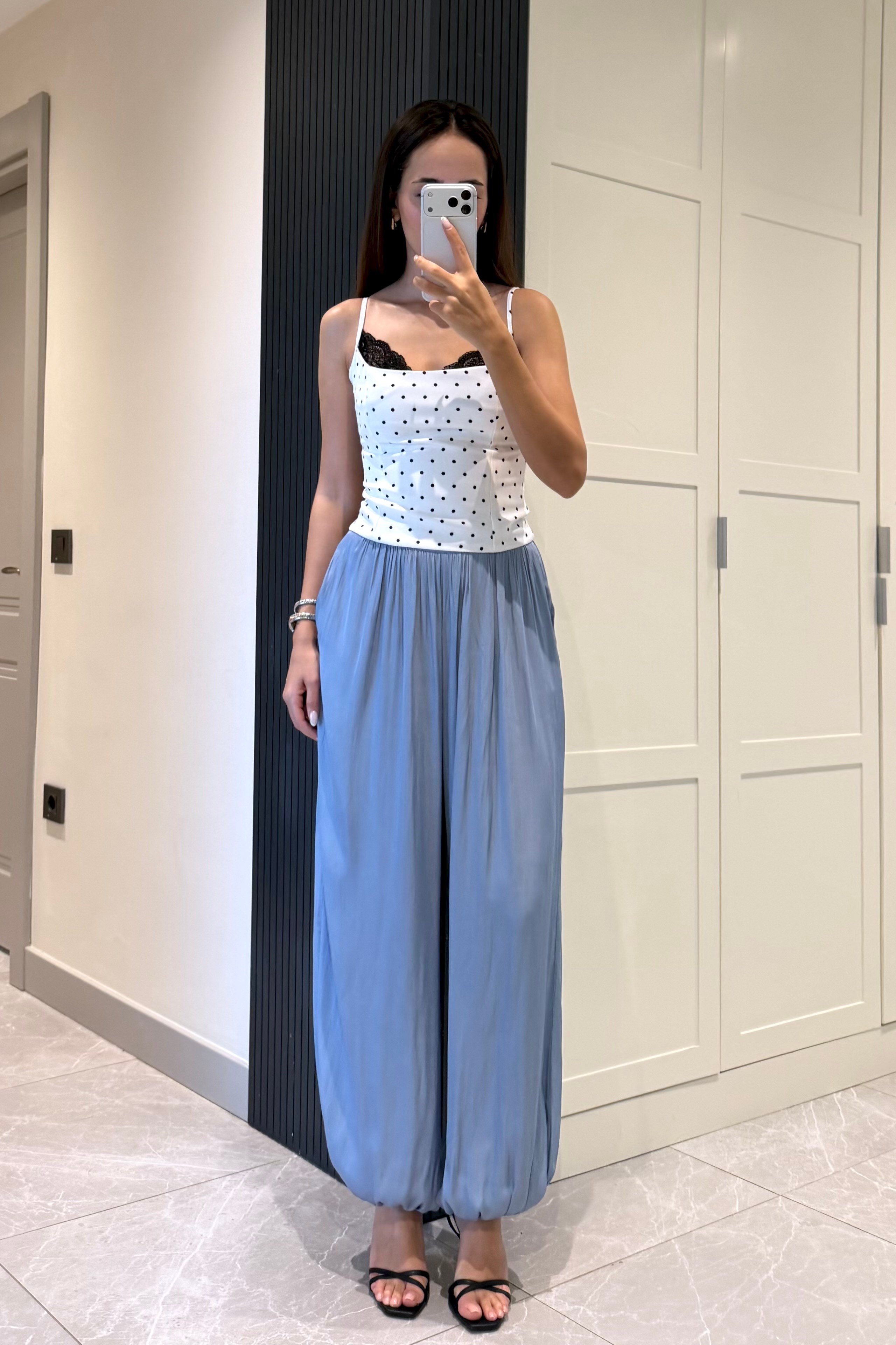 Bebe Mavi Saten Jogger Pantolon - Kadın Pantolon Modelleri - Nazliye Moda | Kadın Giyim Modası