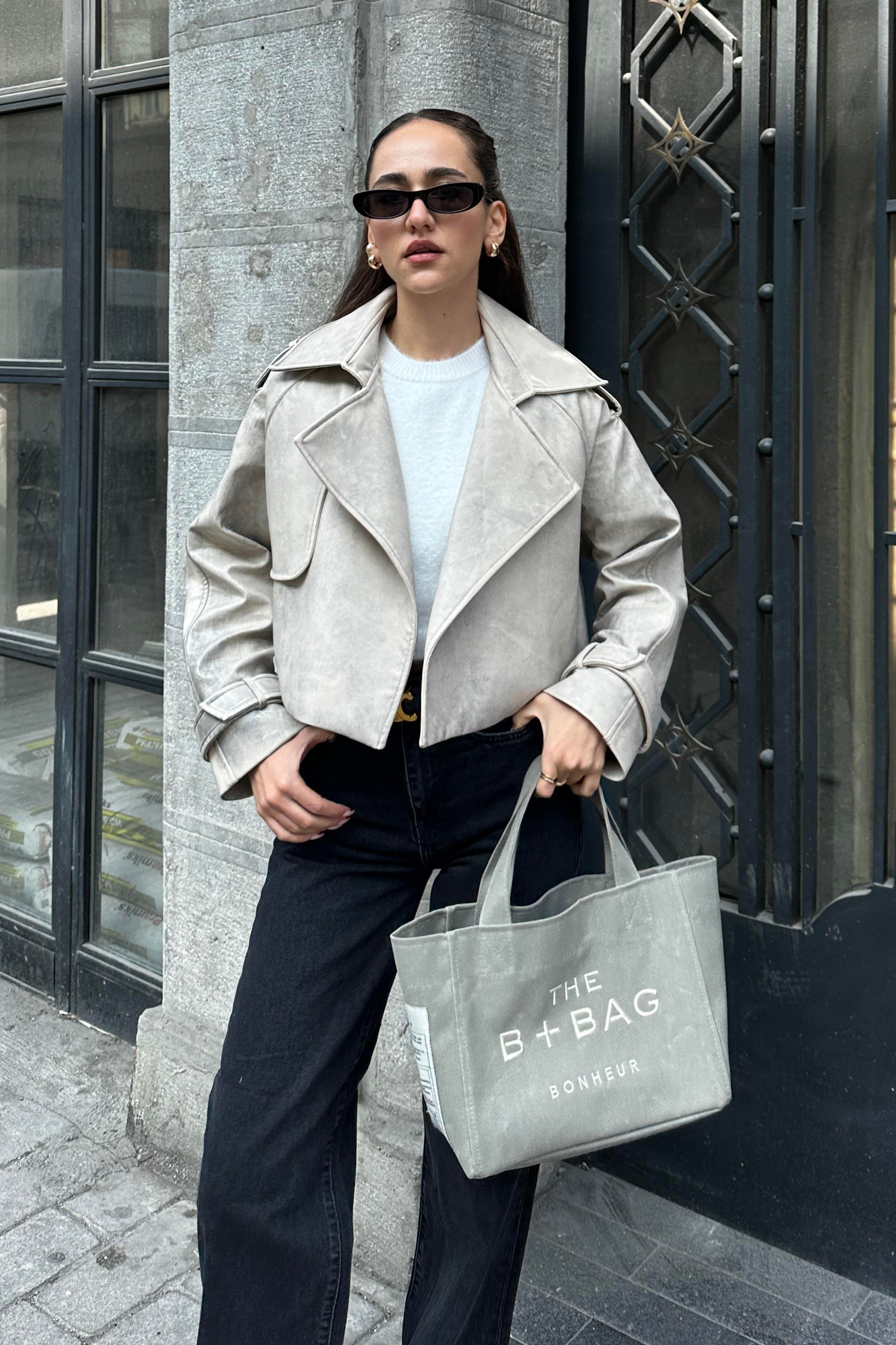 Bej Eskitme Premium Kısa Deri Trençkot - Kadın Trench Coats Modelleri - Nazliye Moda - Kadın Giyim Modası
