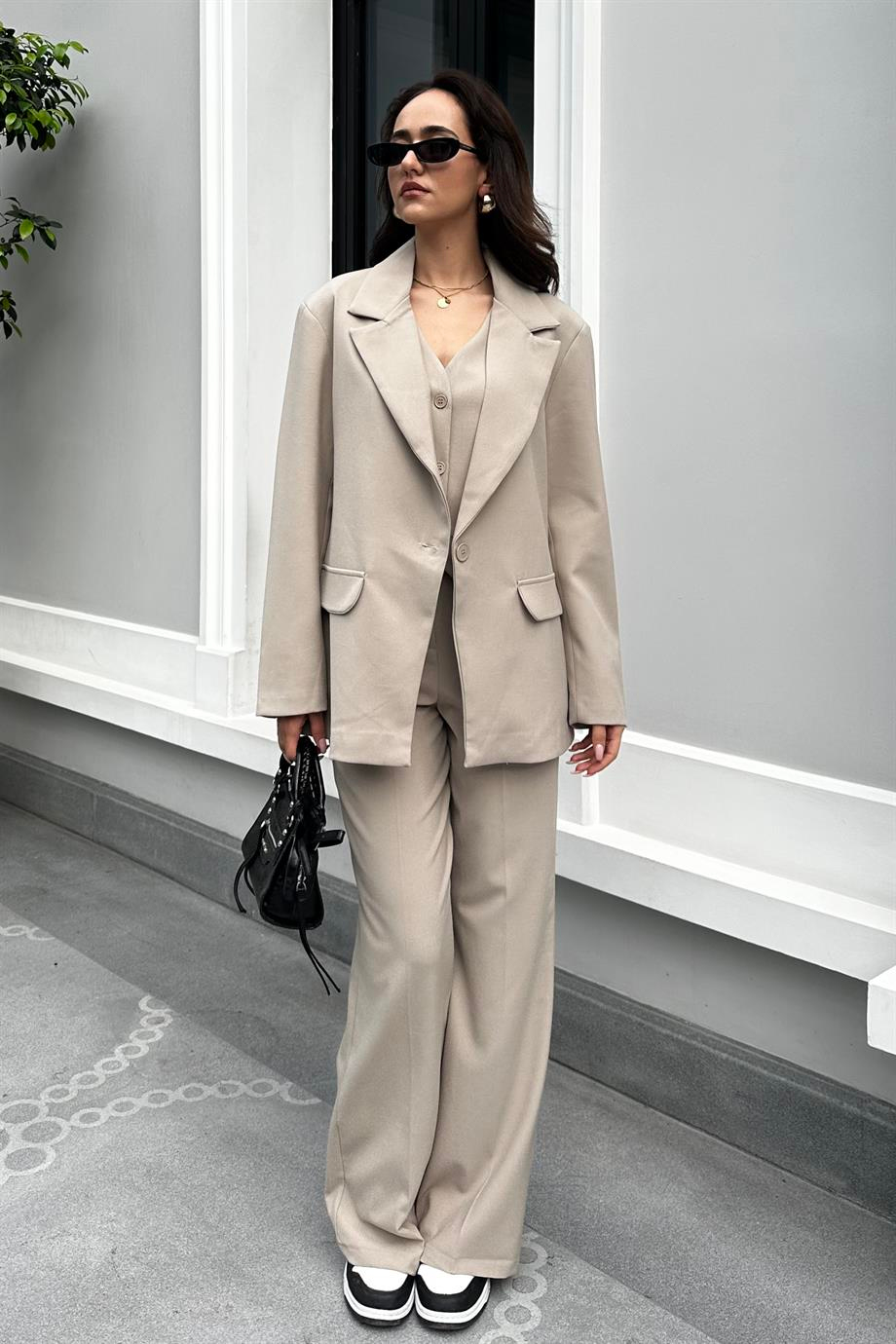 Bej Yelekli Suit Takım - Kadın Takım Modelleri - Nazliye Moda - Kadın Giyim Modası