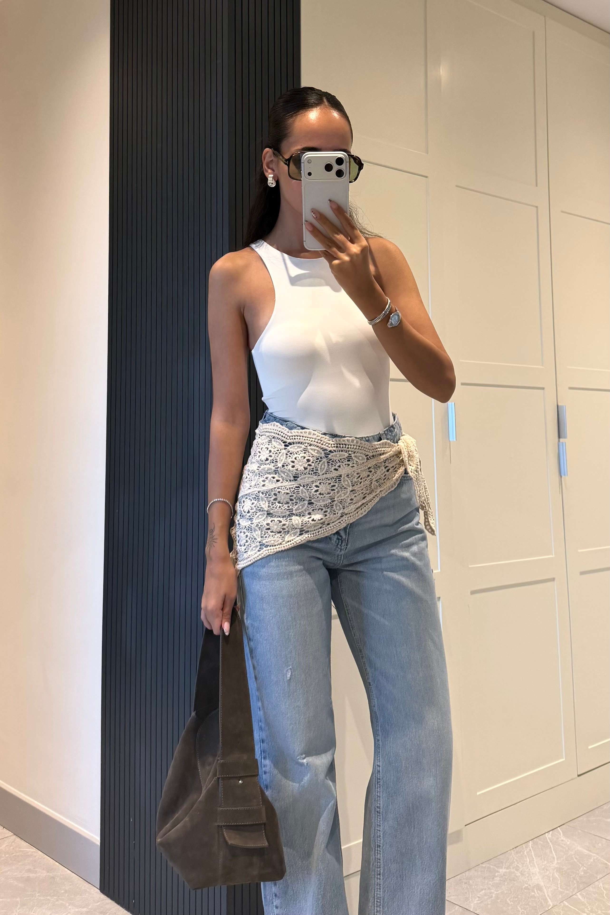 Beyaz Body Suit Bluz - Kadın Bluz Modelleri - Nazliye Moda | Kadın Giyim Modası