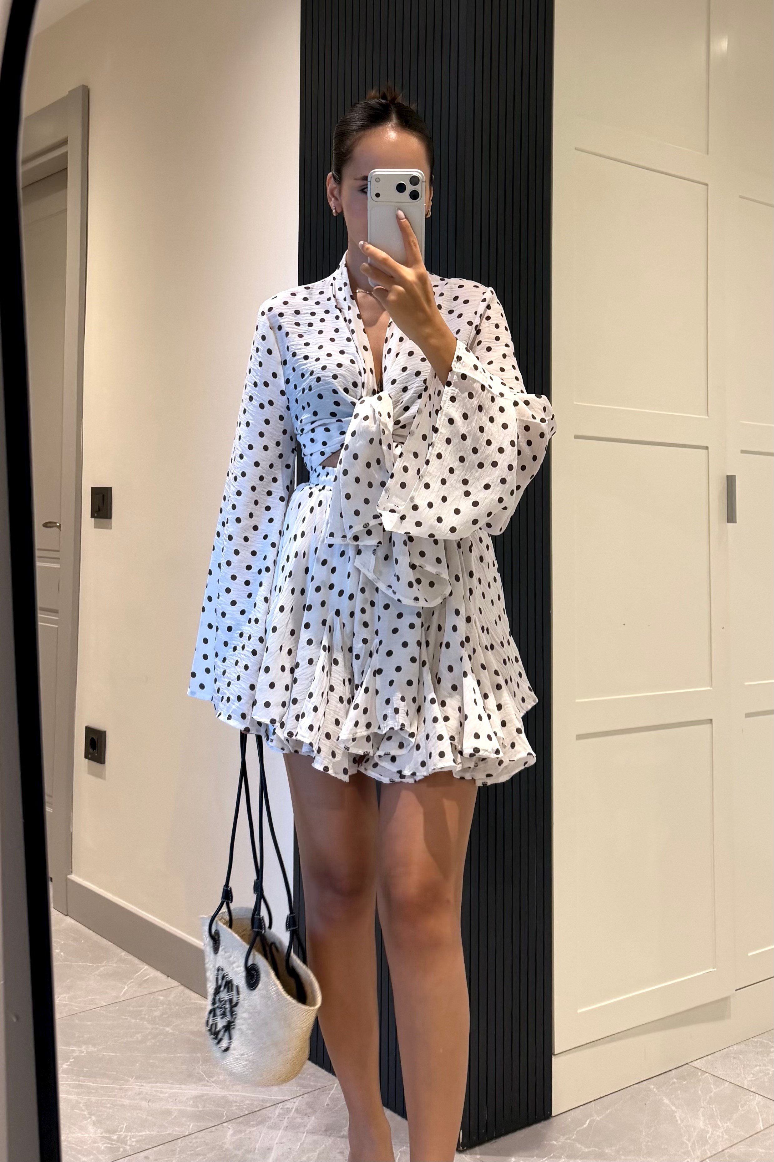 Beyaz Puantiye Şortlu Etek Takım - Kadın Takım Modelleri - Nazliye Moda | Kadın Giyim Modası