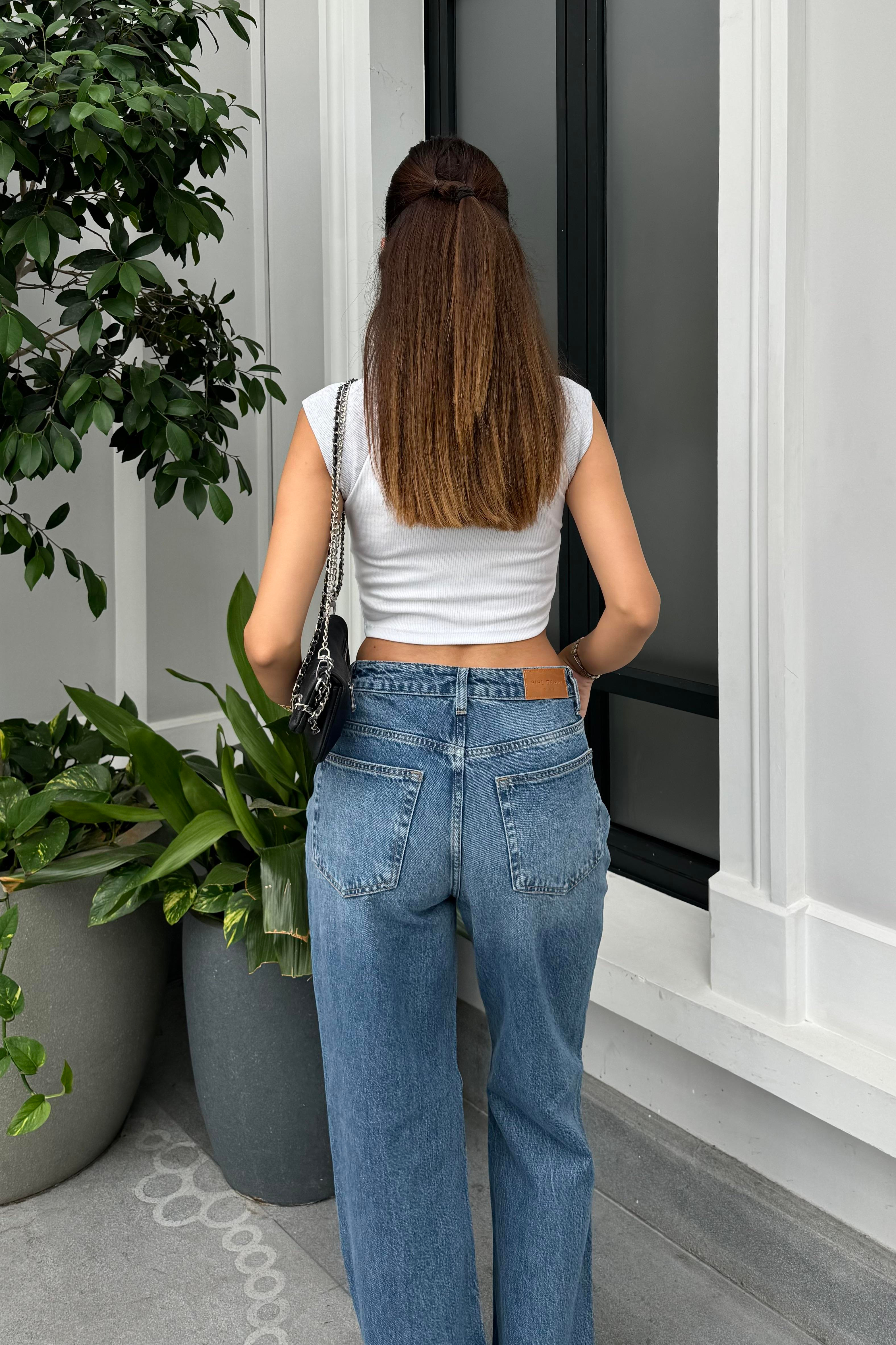 Beyaz Sıfır Kol Crop Body - Kadın Body & Crop Modelleri - Nazliye Moda | Kadın Giyim Modası