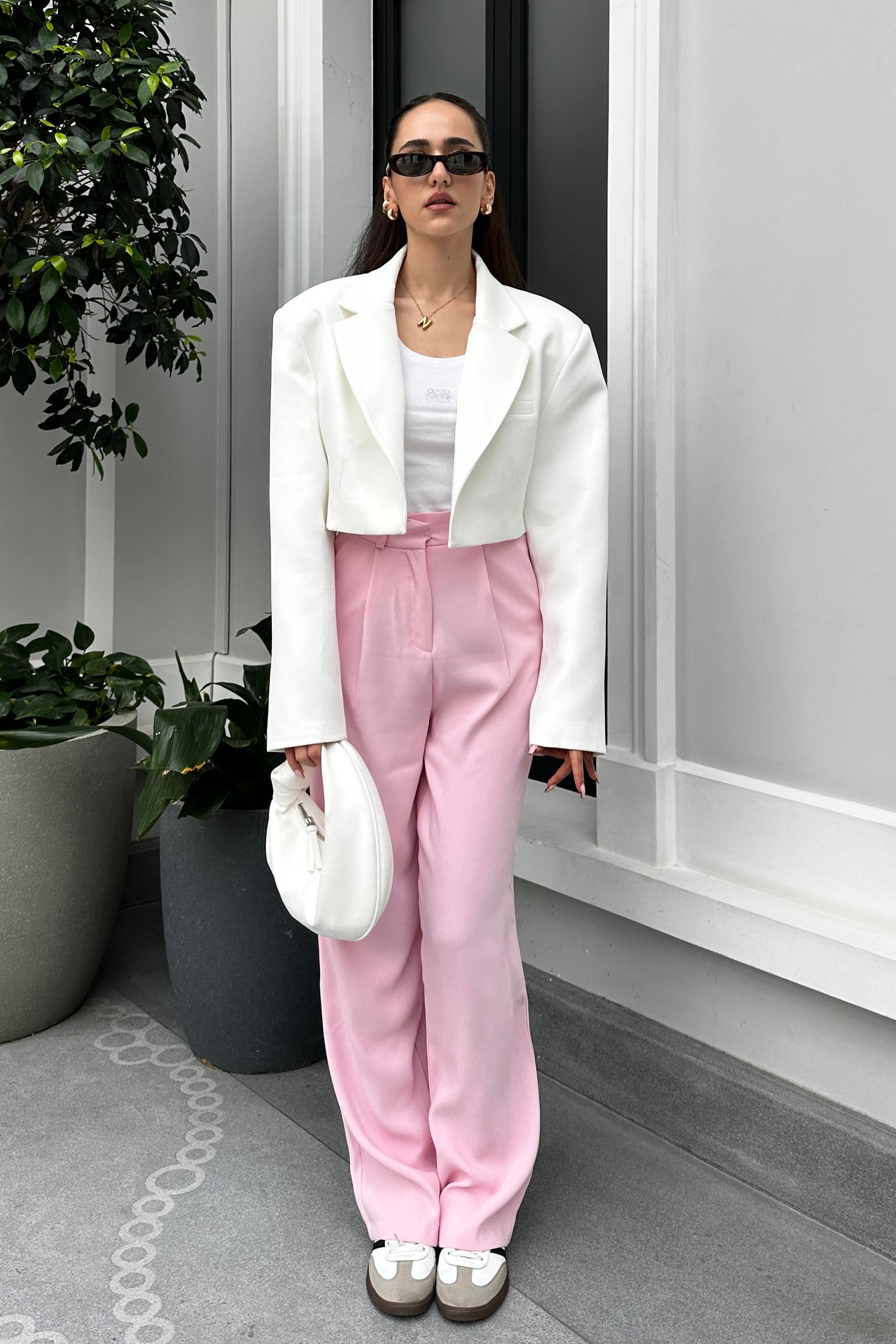 Beyaz Vatkalı Premium Blazer Ceket - Kadın Blazer Jackets Modelleri - Nazliye Moda - Kadın Giyim Modası