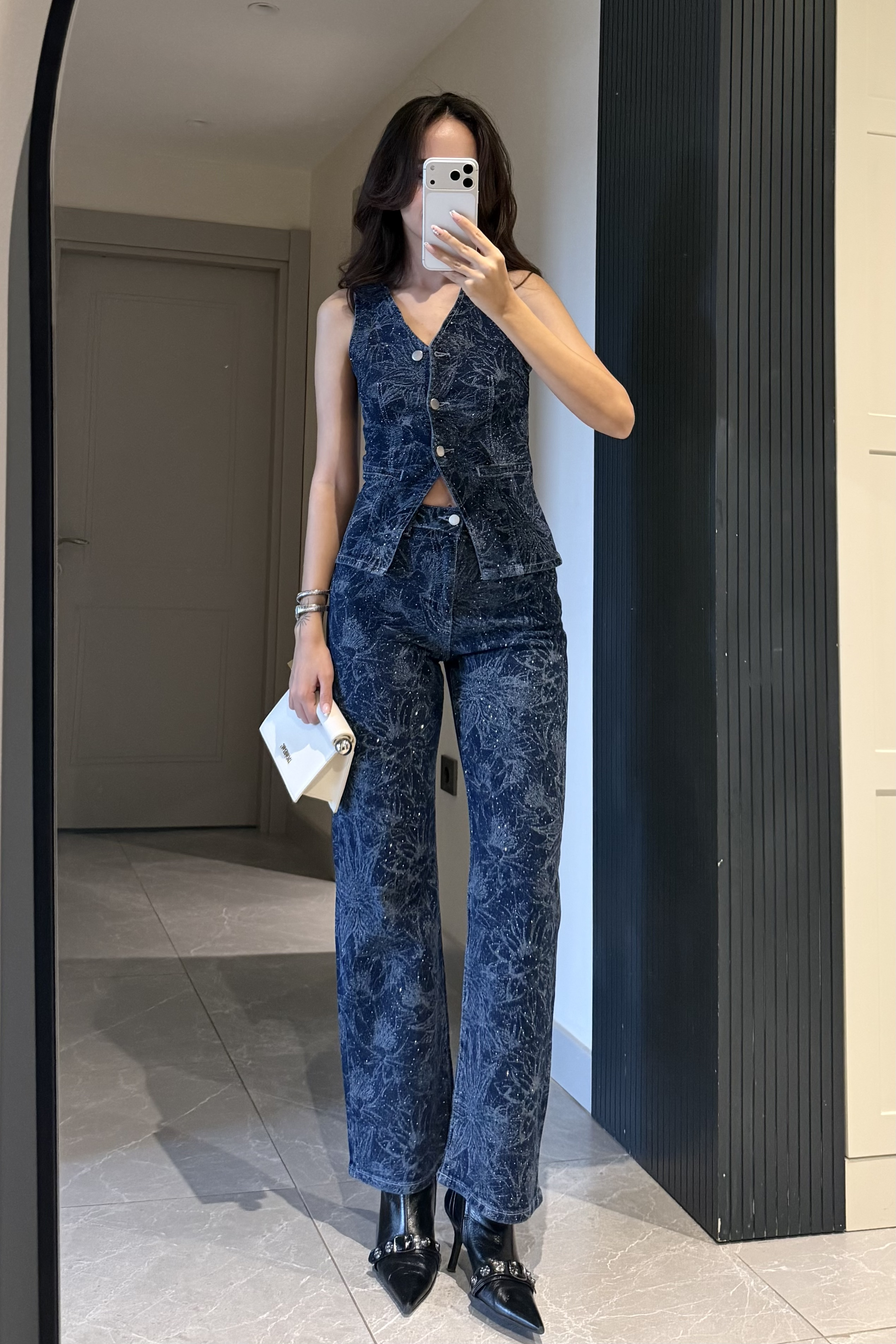 Çiçek Baskılı Taşlı Premium Denim Takım - Kadın Takım Modelleri - Nazliye Moda | Kadın Giyim Modası