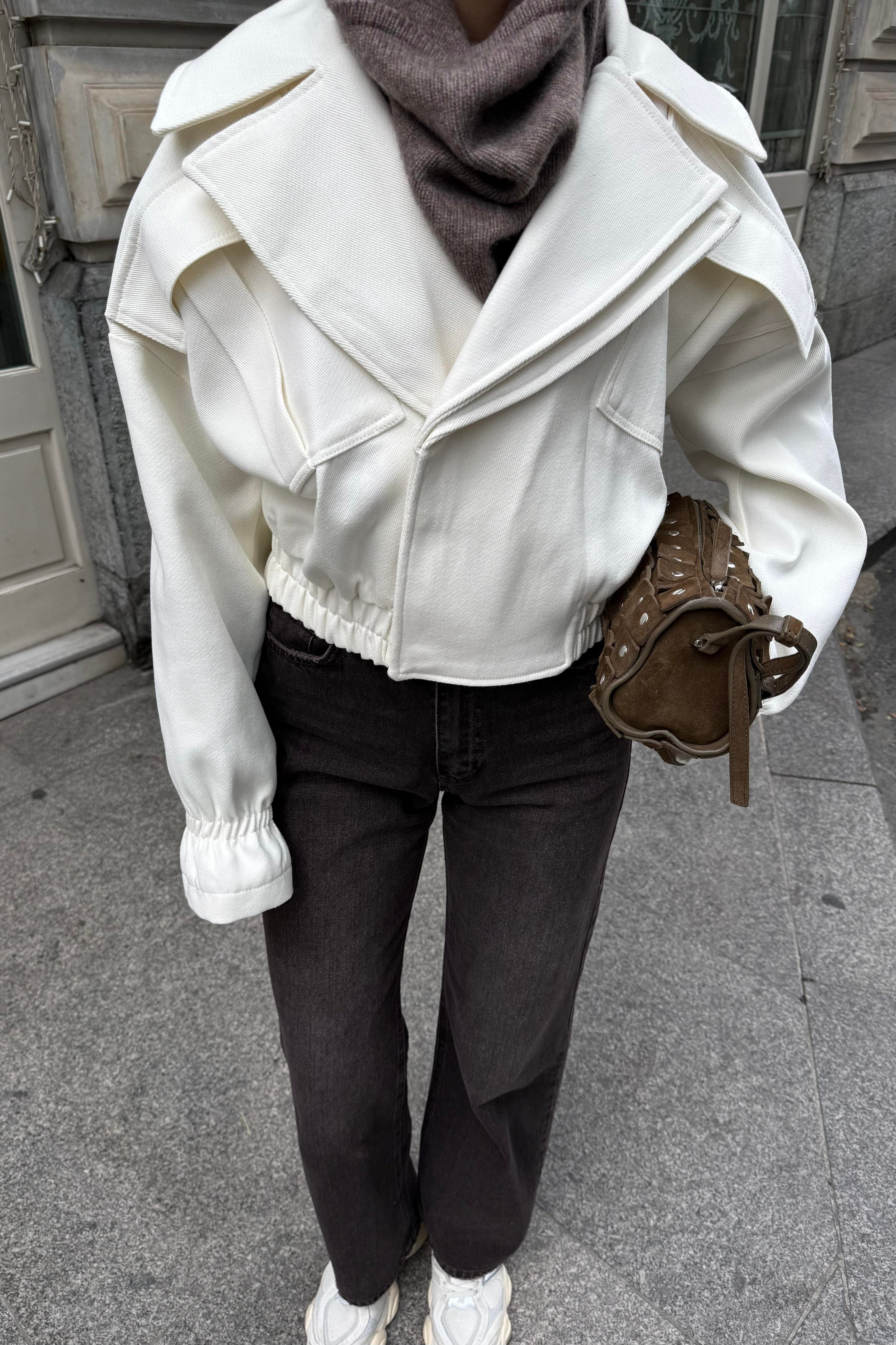 Ekru Dik Yaka Premium Kaşe Ceket - Kadın Jackets Modelleri - Nazliye Moda | Kadın Giyim Modası