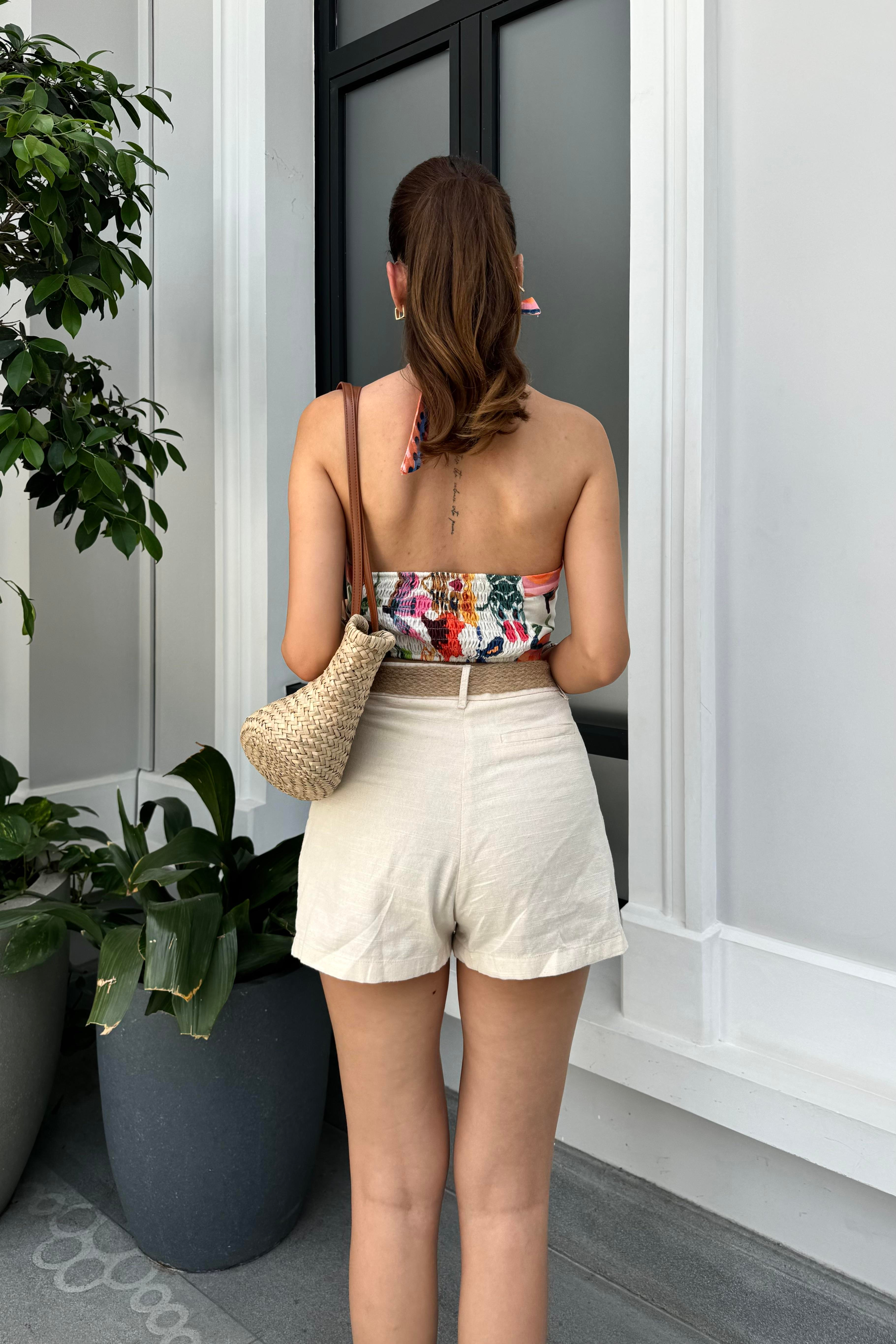 Ekru Kemer Detay Keten Şort - Kadın Shorts Modelleri - Nazliye Moda - Kadın Giyim Modası