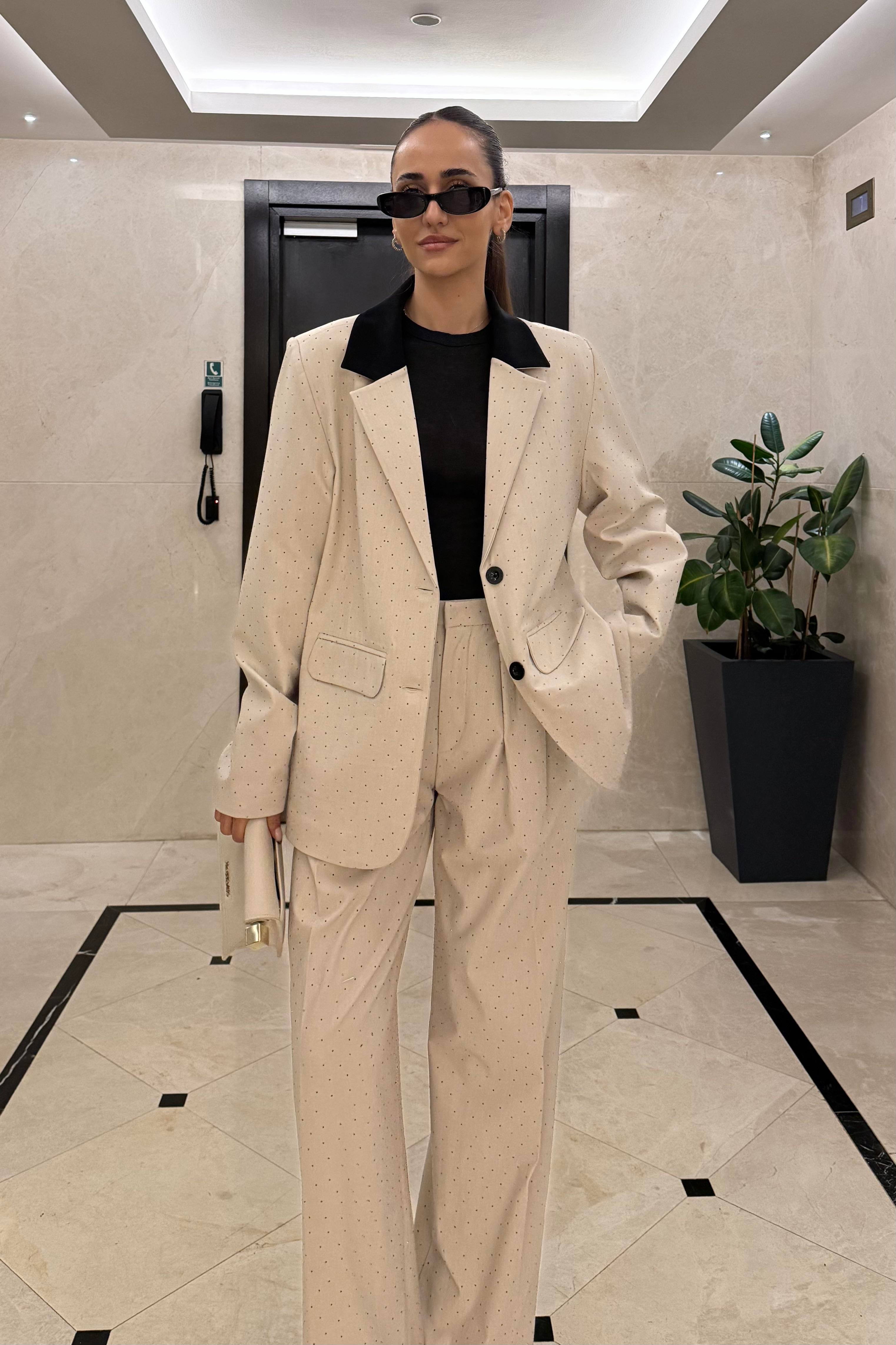 Ekru Tasarım Taşlı Blazer Ceket - Kadın Blazer Jackets Modelleri - Nazliye Moda | Kadın Giyim Modası