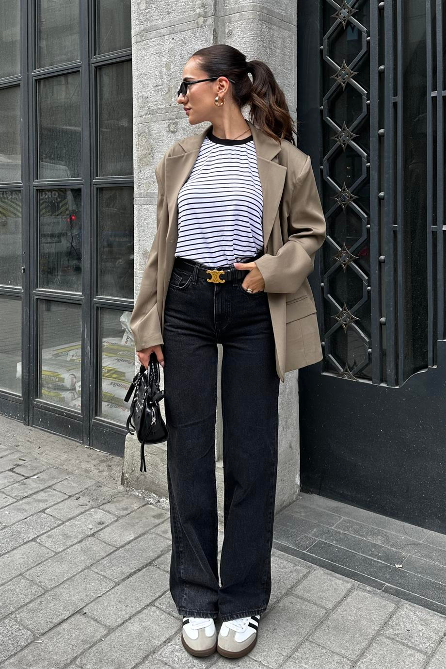 Füme Boru Paça Jean - Kadın Bottom Wear Modelleri - Nazliye Moda - Kadın Giyim Modası