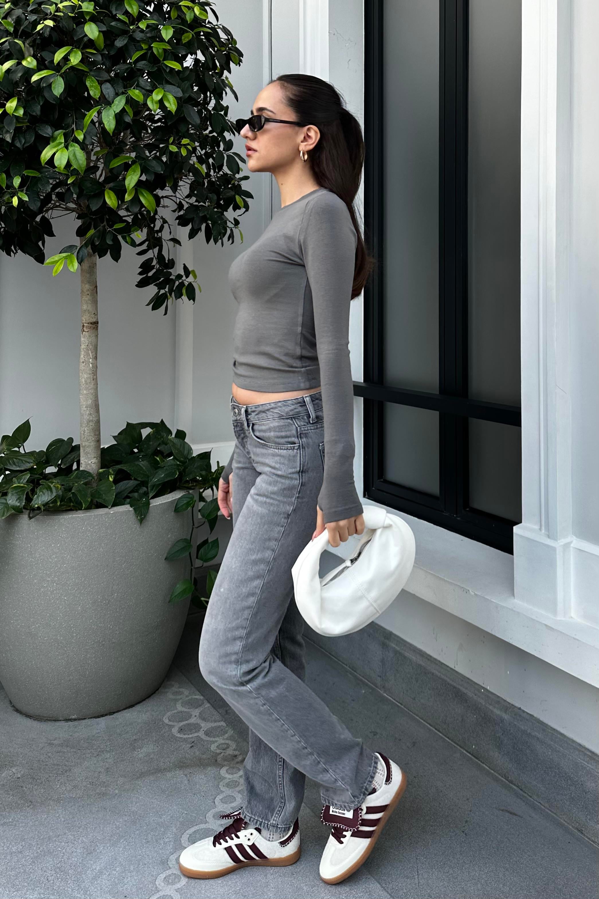Grey Straight Premium Jean - Kadın Jeans Modelleri - Nazliye Moda - Kadın Giyim Modası