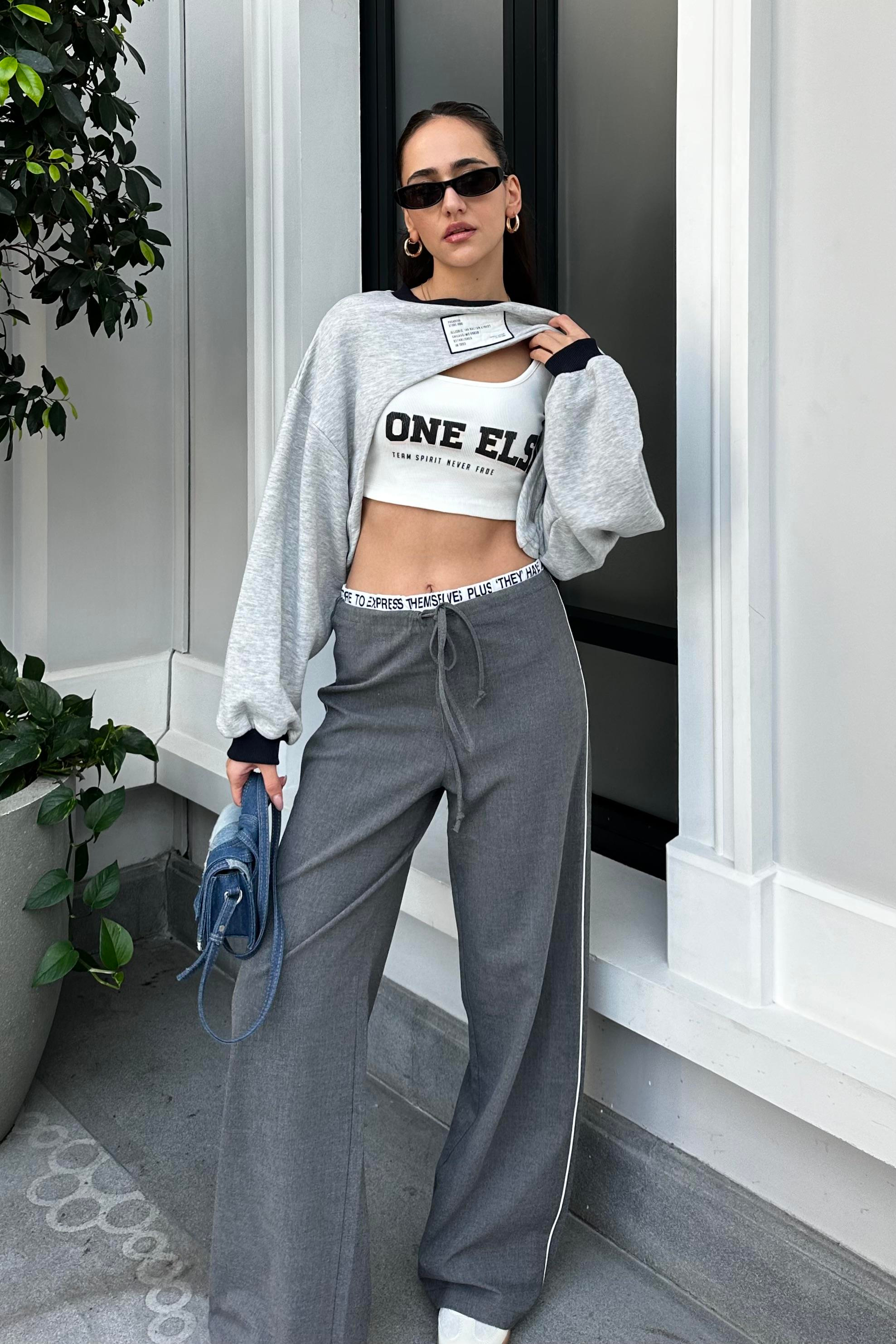 Grey Crop Sweatshirt - Kadın Sweatshirts Modelleri - Nazliye Moda - Kadın Giyim Modası