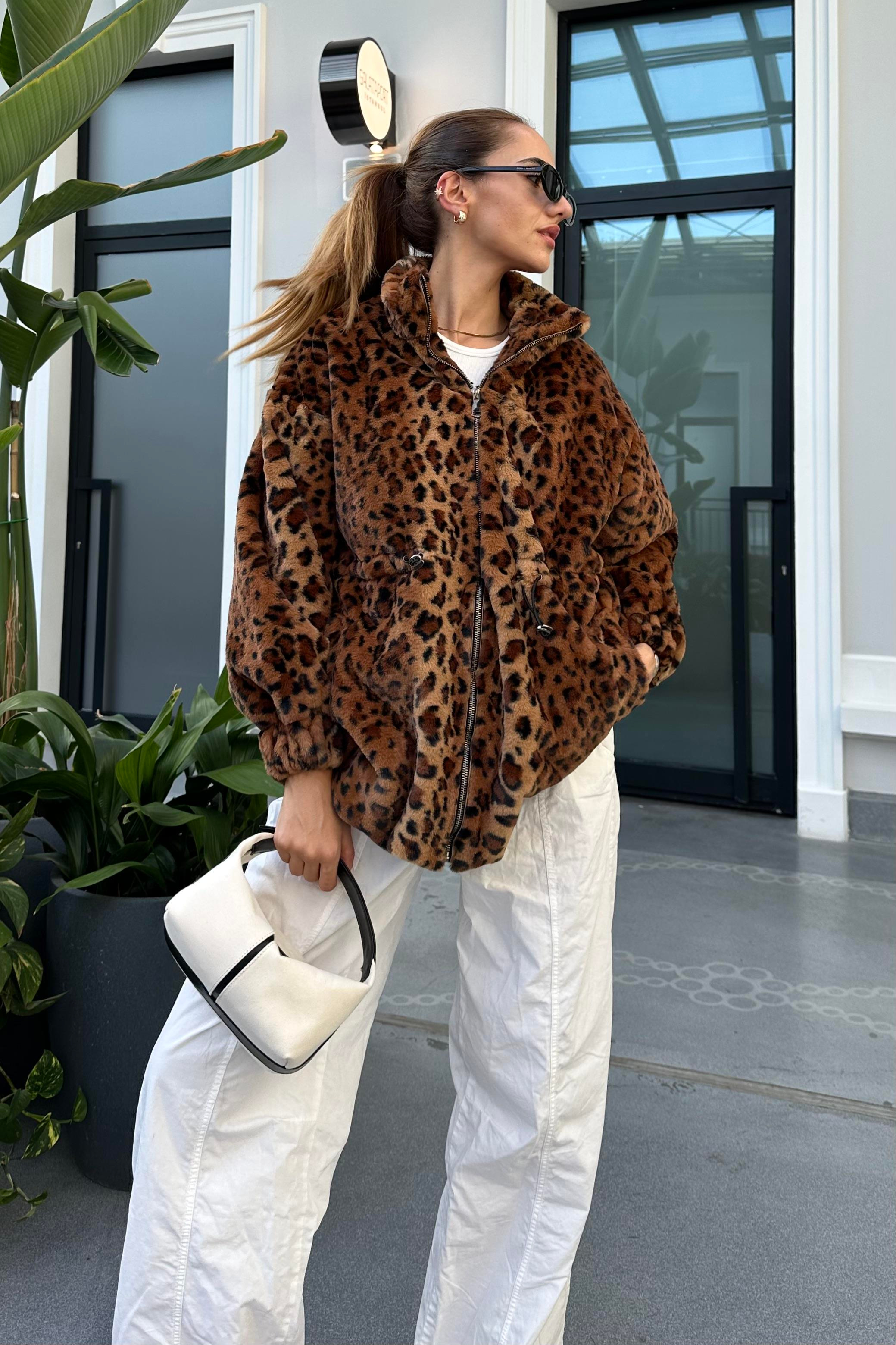 Kahve Leopar Premium Peluş Mont - Kadın Mont Modelleri - Nazliye Moda | Kadın Giyim Modası