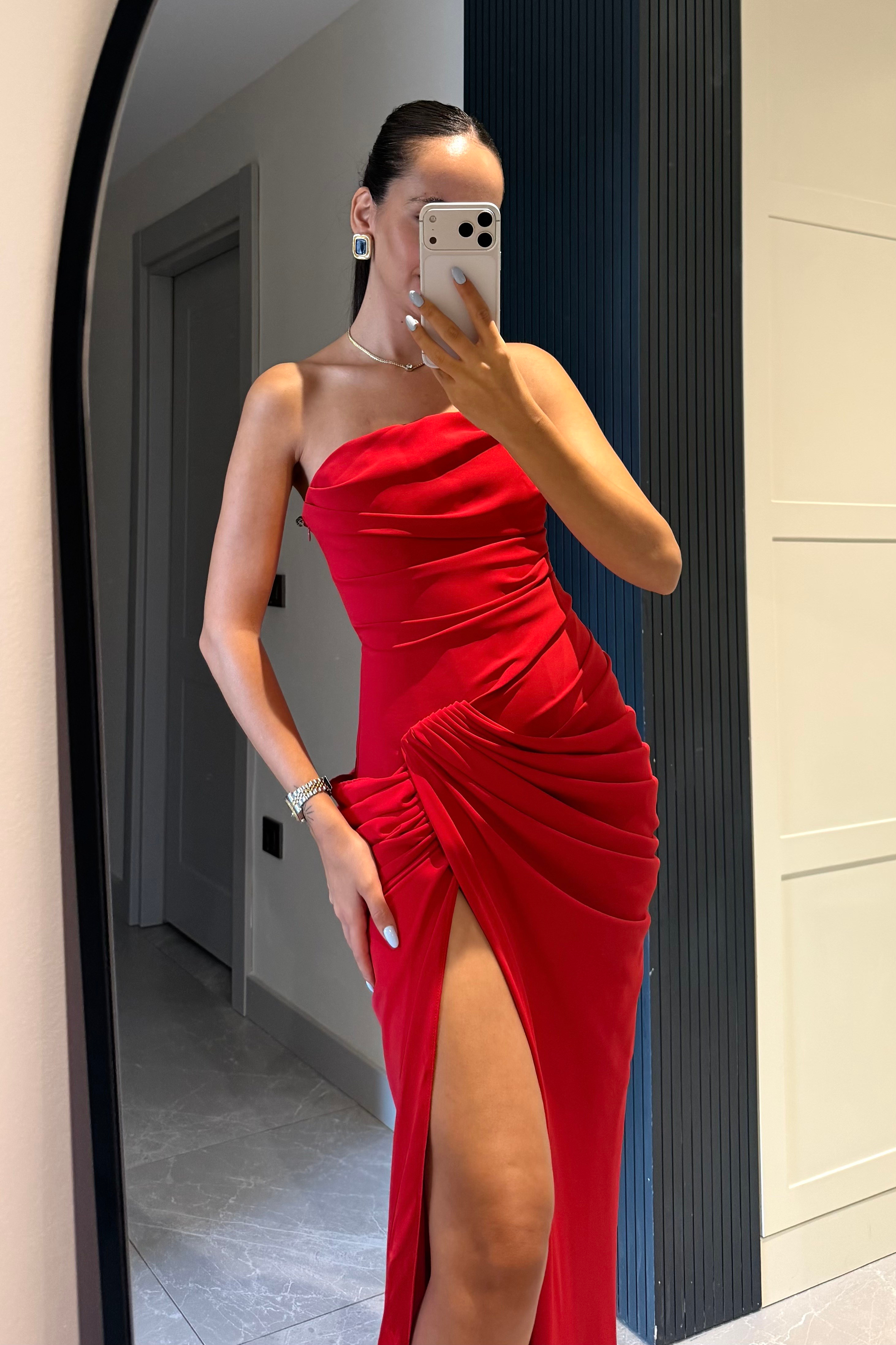 Krmızı Straplez Yırtmaçlı Korse Elbise - Kadın Elbise Modelleri - Nazliye Moda | Kadın Giyim Modası