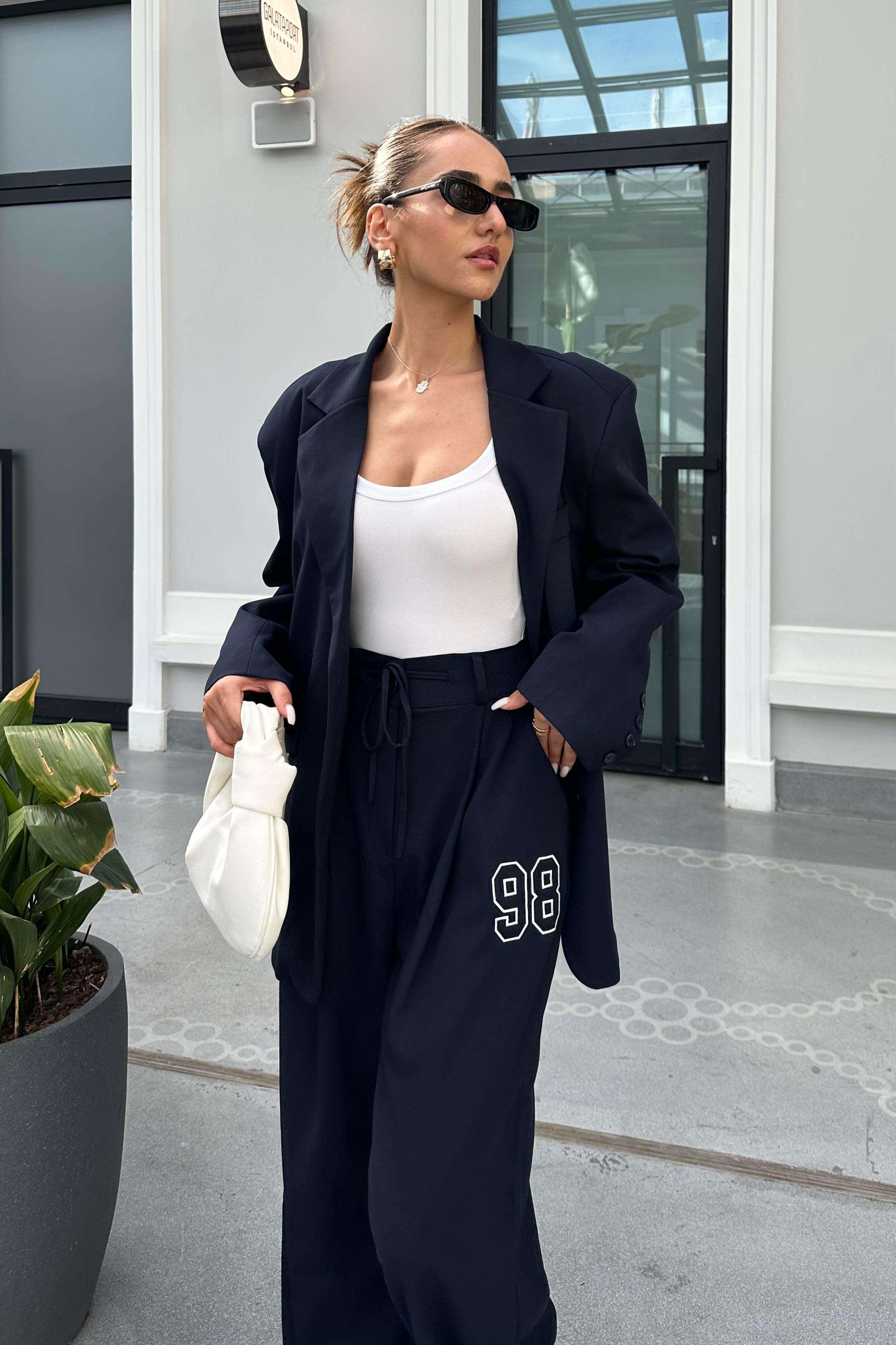 Lacivert Nakışlı Tasarım Takım - Kadın Takım Modelleri - Nazliye Moda | Kadın Giyim Modası
