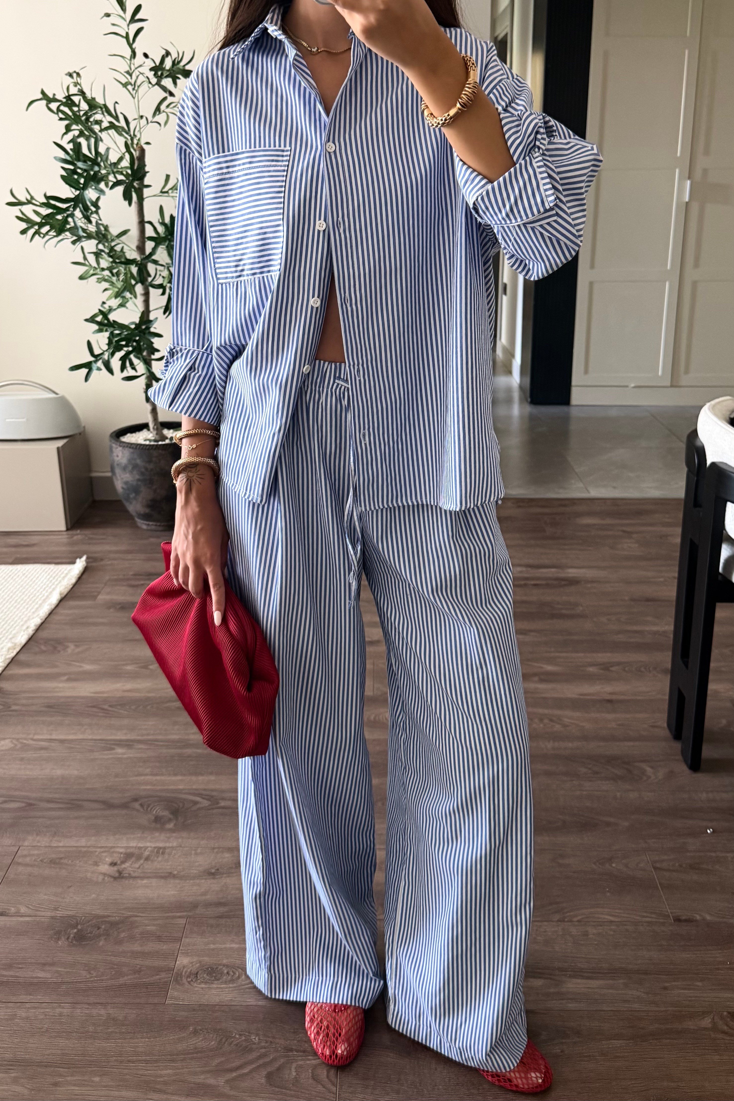 Mavi Beyaz Çizgili Oversize Gömlek - Kadın Shirts Modelleri - Nazliye Moda | Kadın Giyim Modası