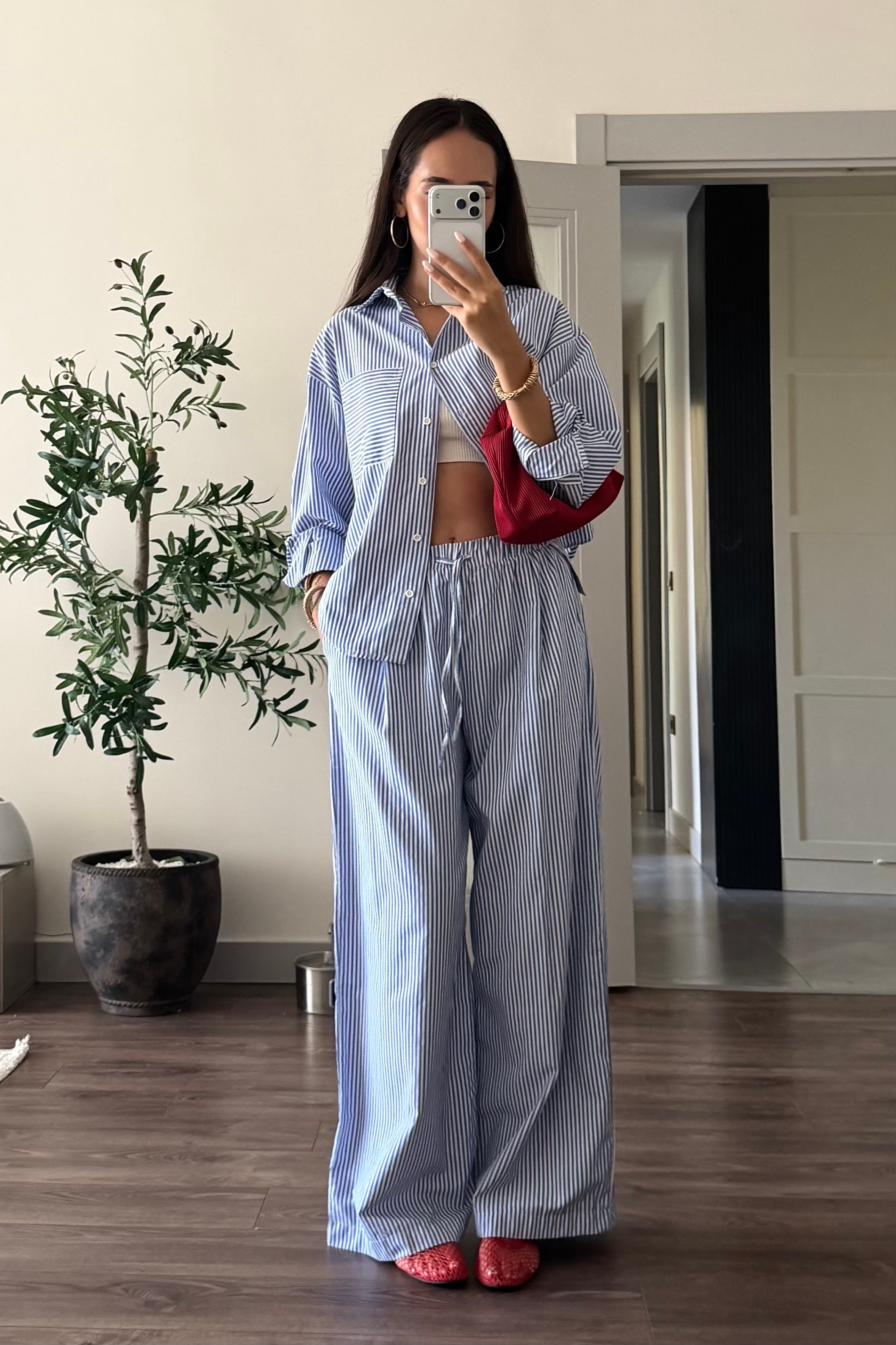Mavi Beyaz Çizgili Pantolon - Kadın Trousers Modelleri - Nazliye Moda | Kadın Giyim Modası