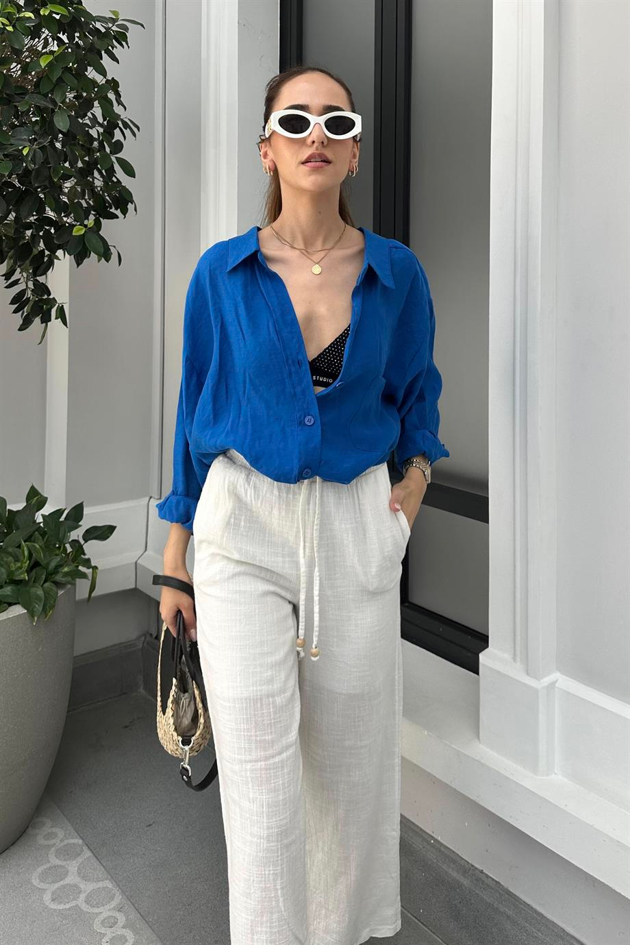 Mavi Düşük Omuz Oversize Gömlek - Kadın Gömlek Modelleri - Nazliye Moda | Kadın Giyim Modası