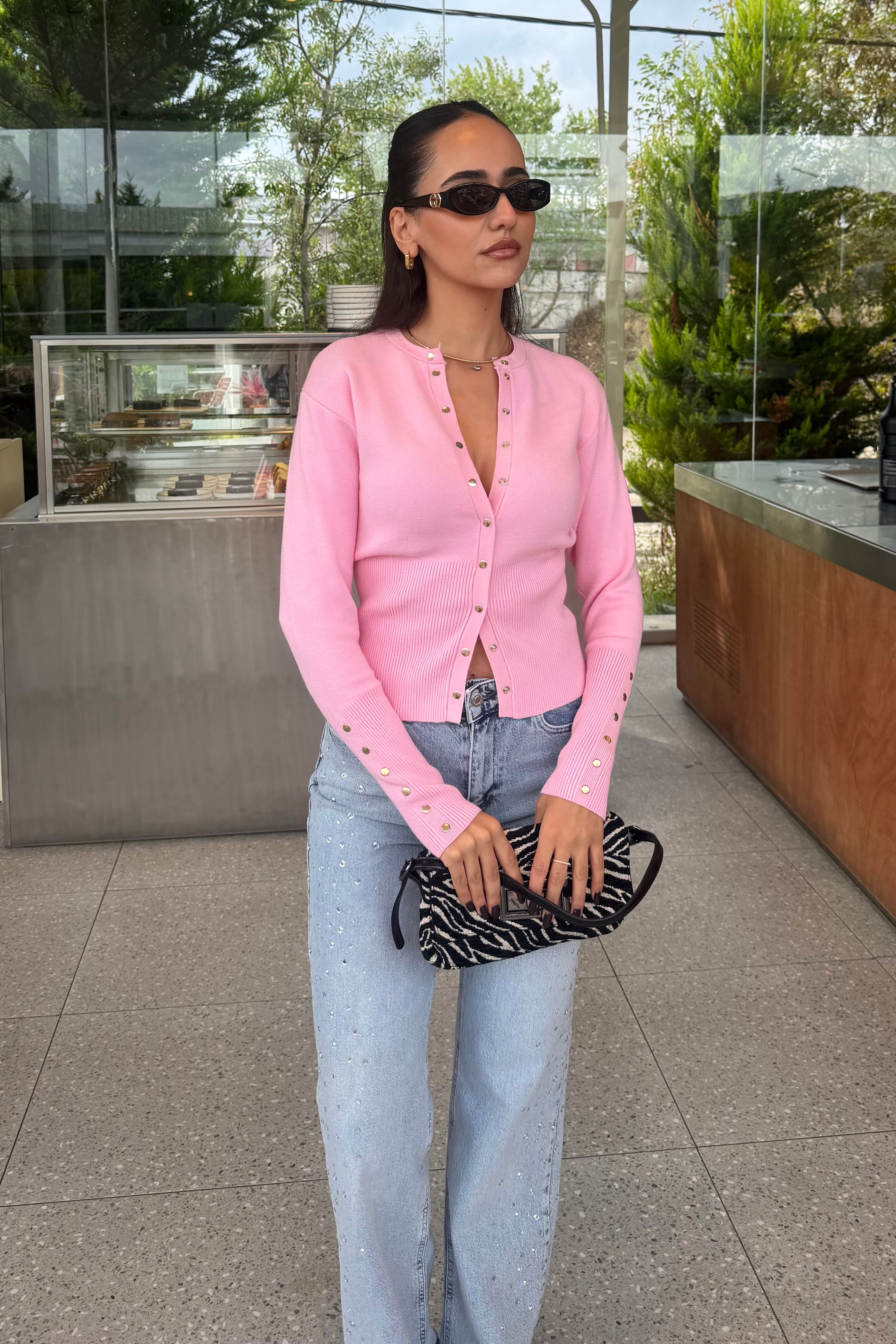 Pembe Çıtçıt Triko Hırka - Kadın Triko & Kazak Modelleri - Nazliye Moda | Kadın Giyim Modası
