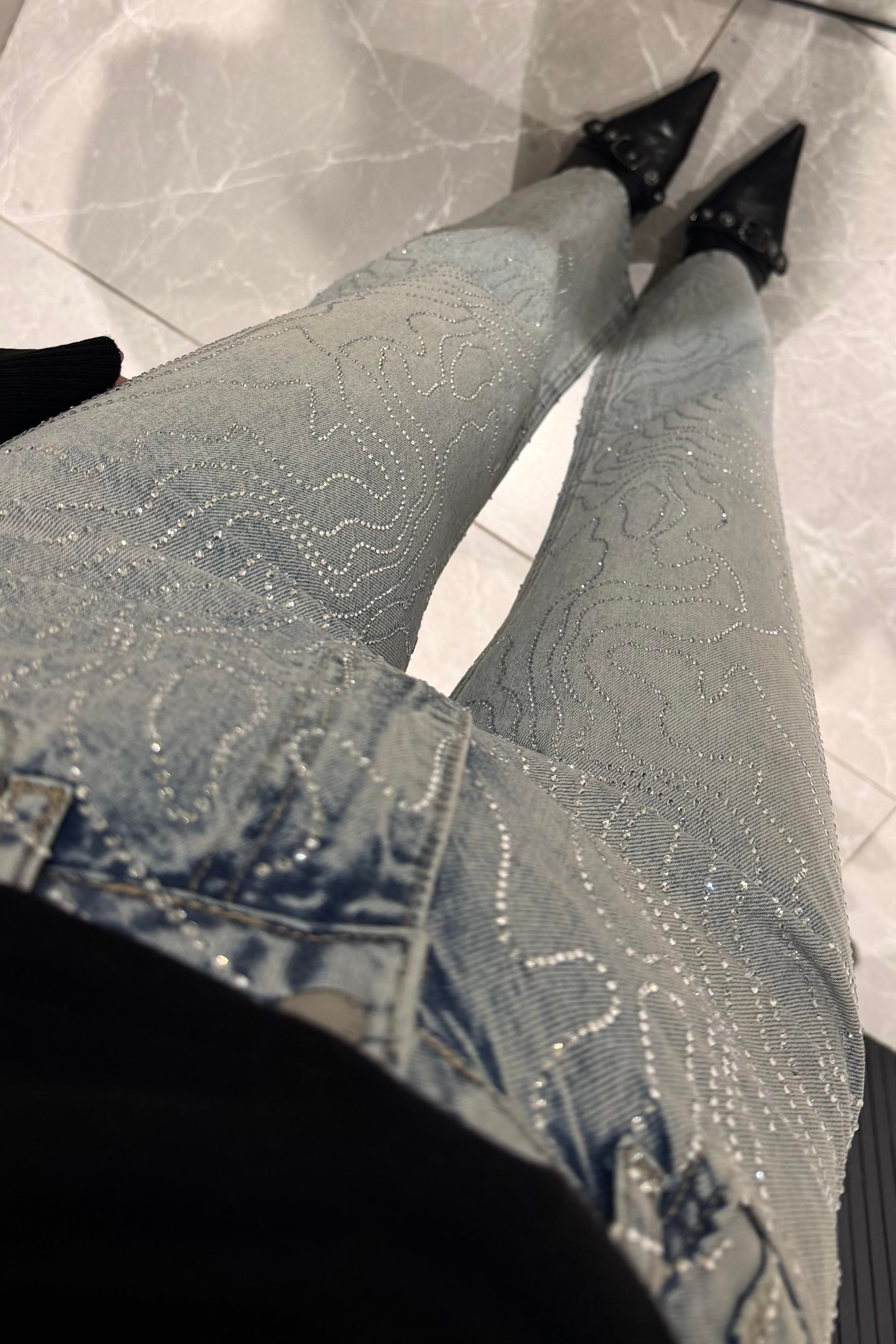Premium Ön Arka Desenli Taşlı Jean - Kadın Jeans Modelleri - Nazliye Moda | Kadın Giyim Modası