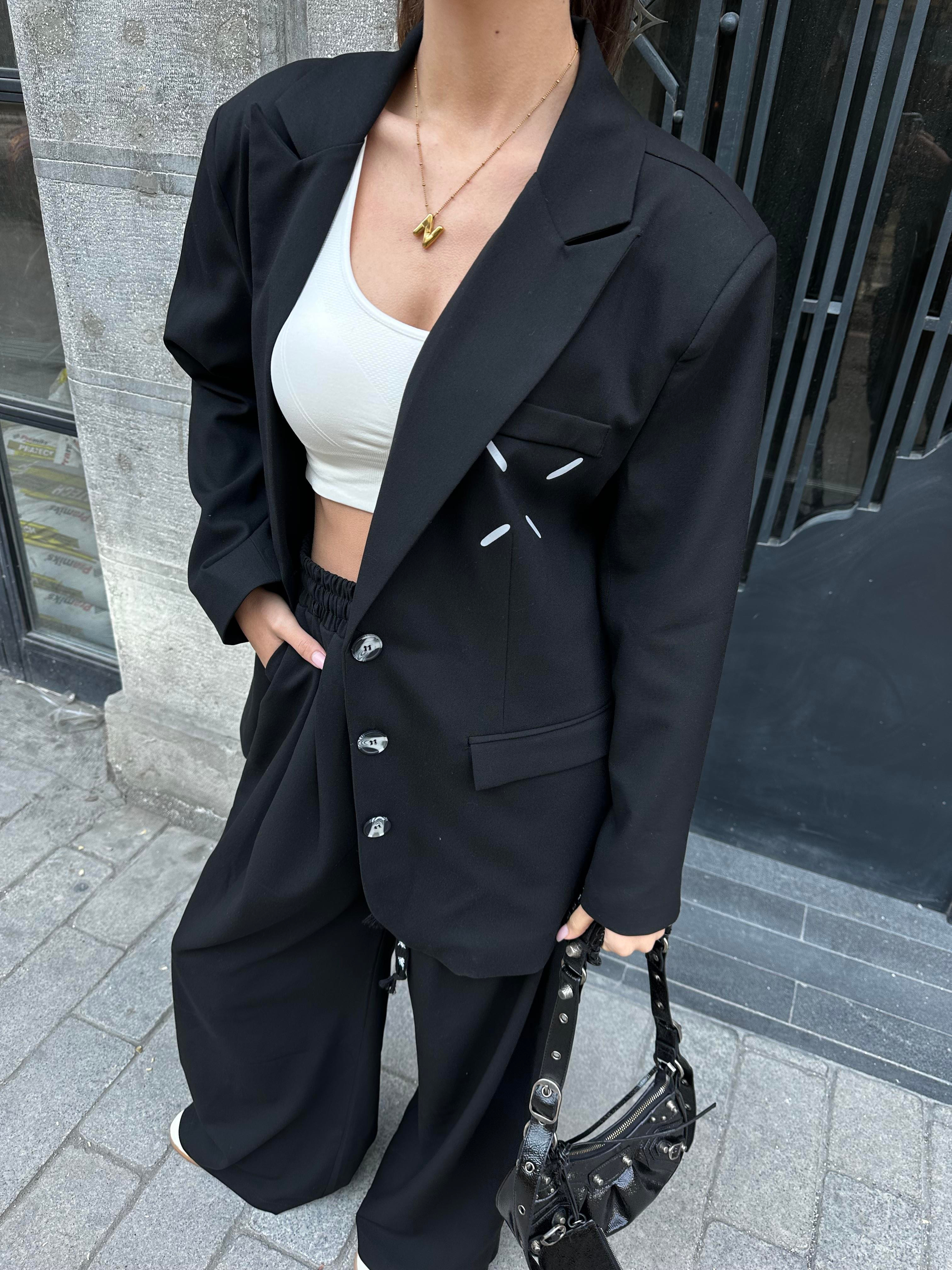 Siyah Baskılı Oversize Blazer Ceket - Kadın Blazer Jackets Modelleri - Nazliye Moda - Kadın Giyim Modası