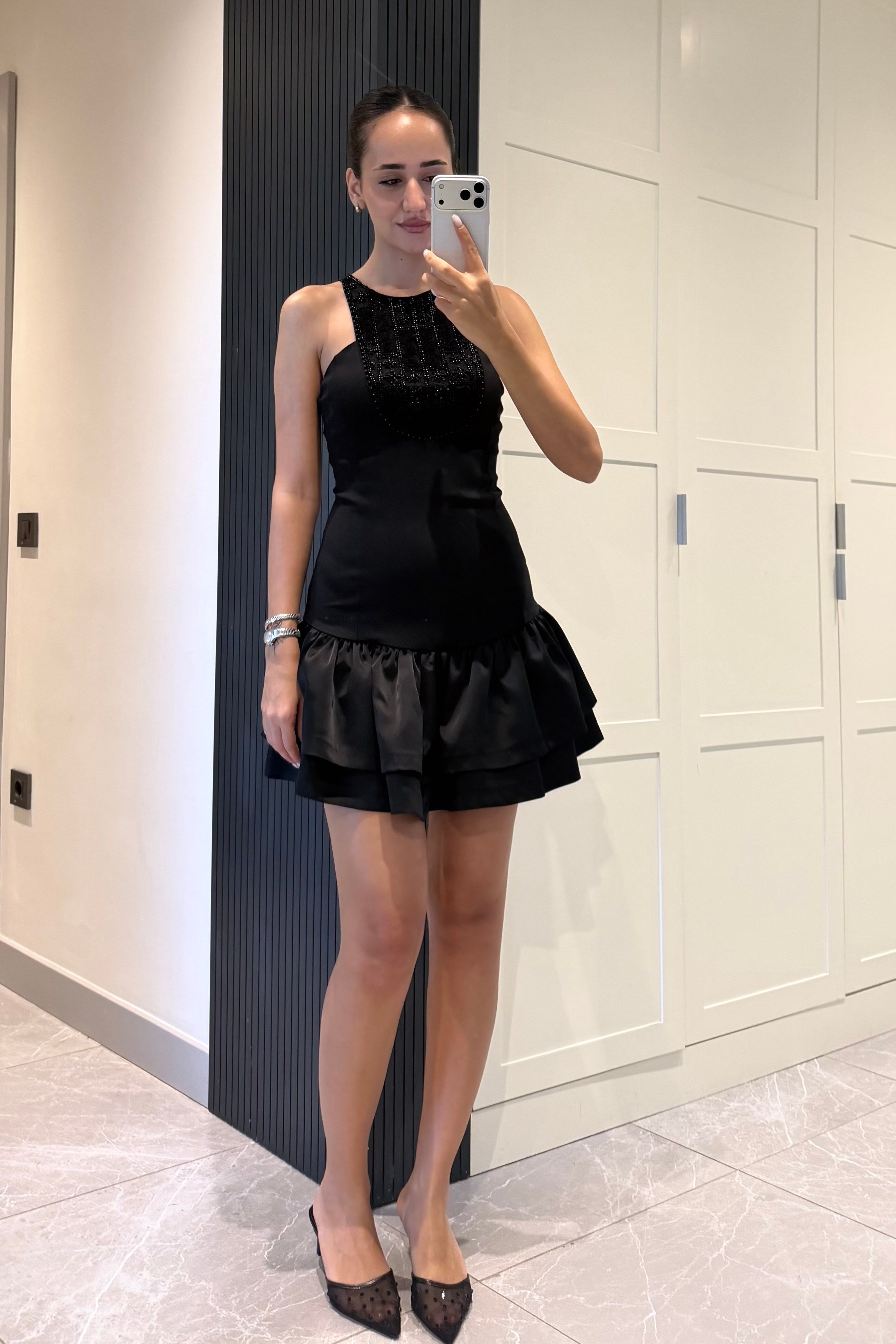 Siyah Boncuk İşlemeli Mini Elbise - Kadın Elbise Modelleri - Nazliye Moda | Kadın Giyim Modası