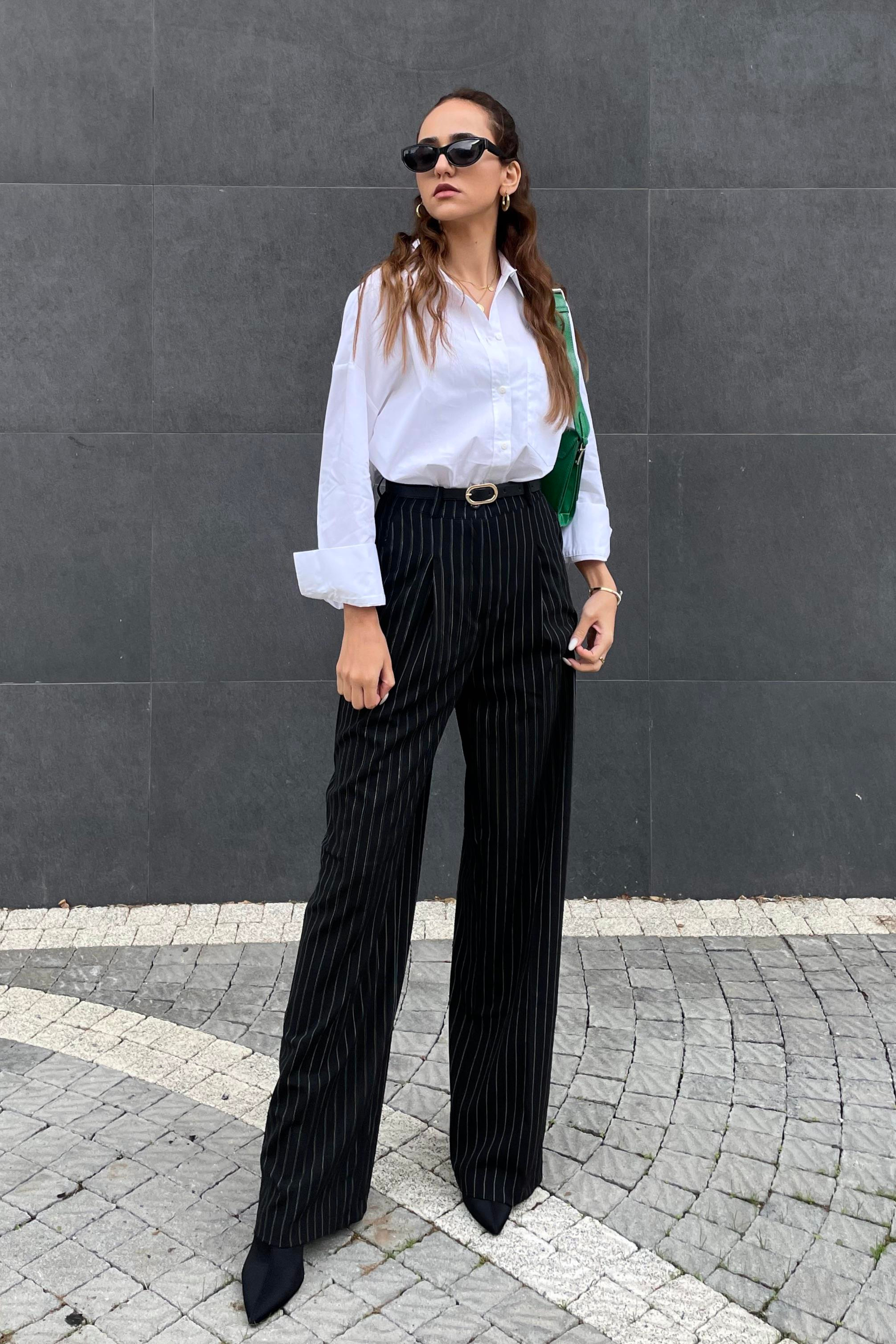 Siyah Çizgili Kumaş Pantolon - Kadın Pantolon Modelleri - Nazliye Moda | Kadın Giyim Modası