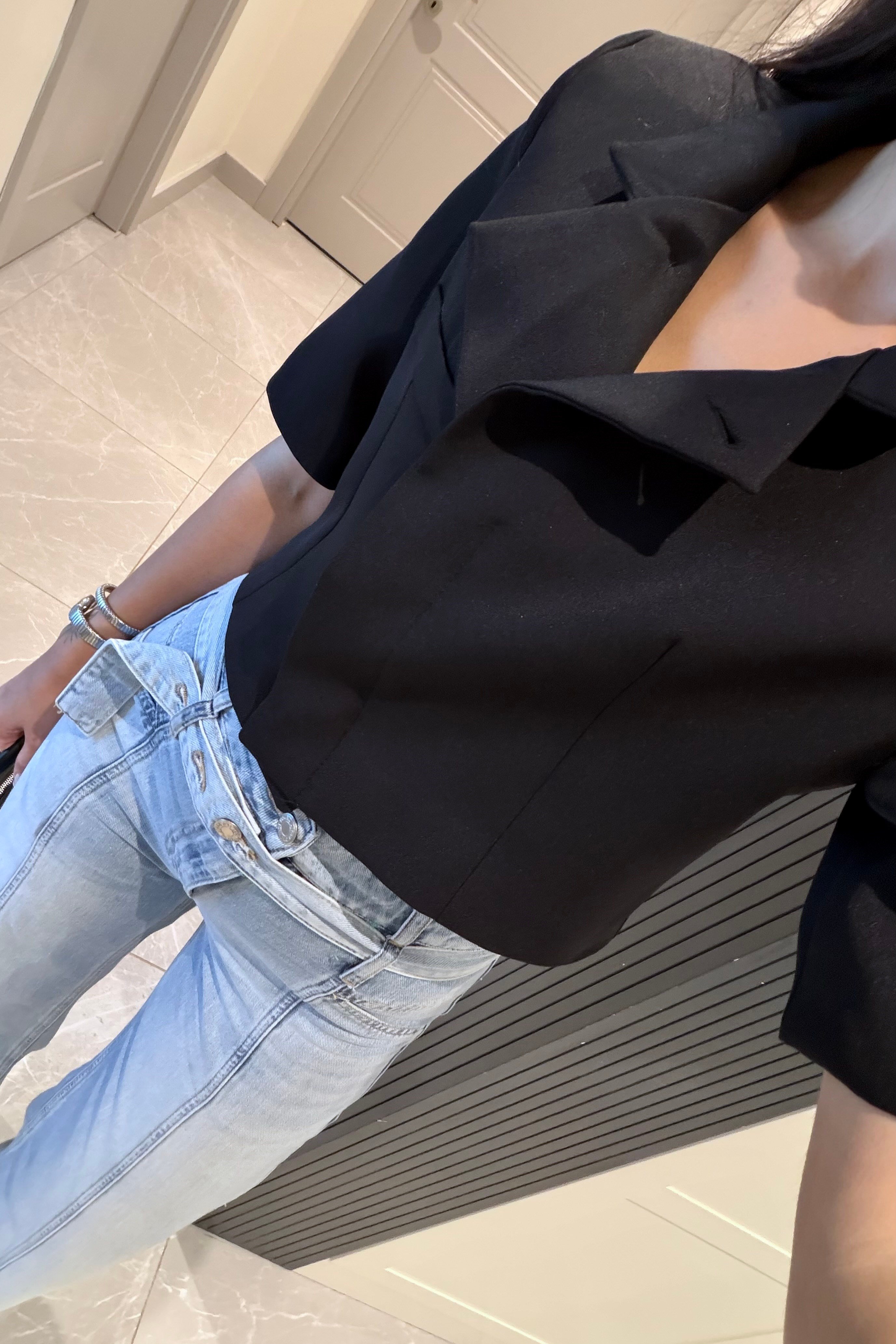 Siyah Crop Ceket - Kadın Ceket Modelleri - Nazliye Moda | Kadın Giyim Modası