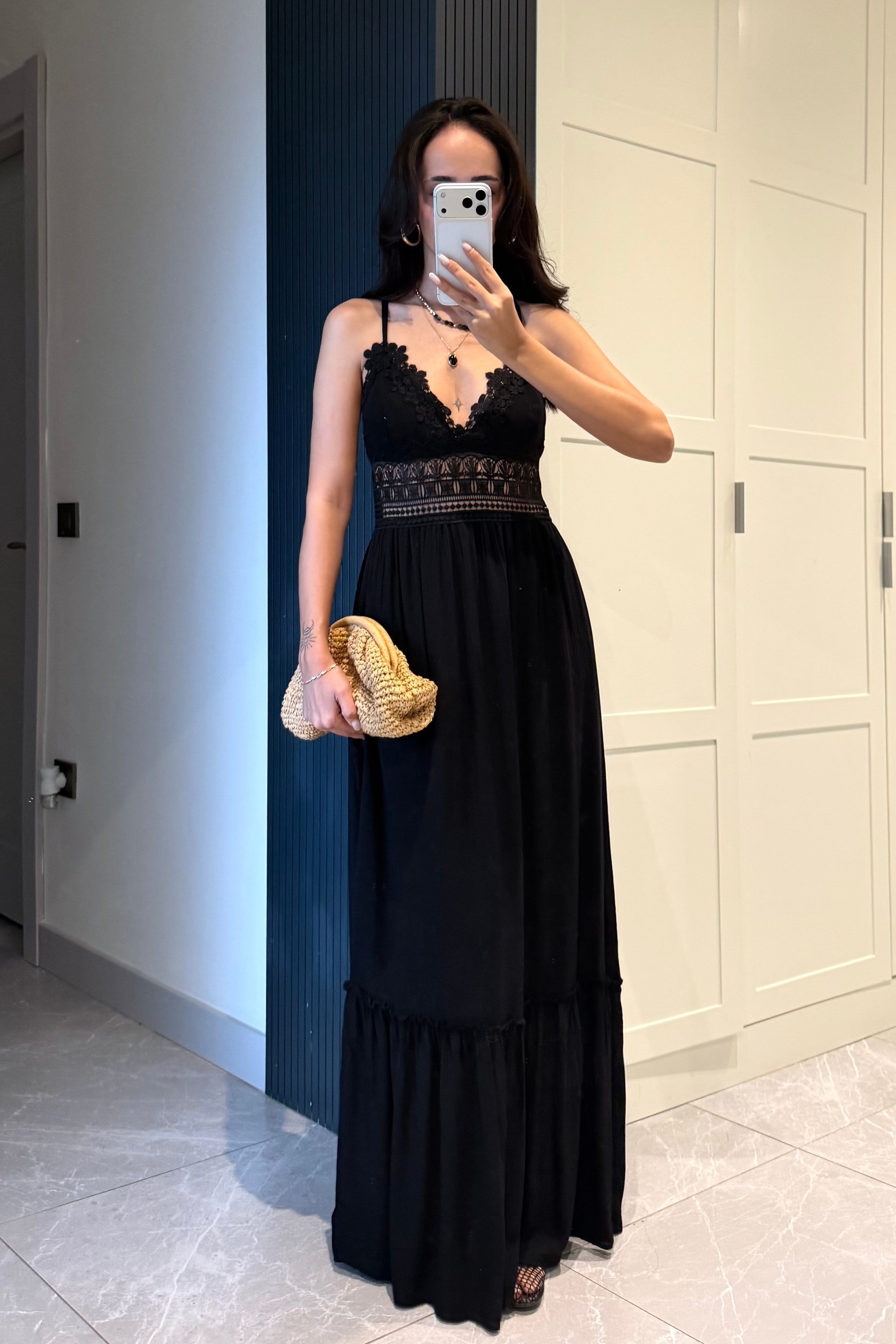 Siyah Dantel Detay Uzun Elbise - Kadın Elbise Modelleri - Nazliye Moda | Kadın Giyim Modası