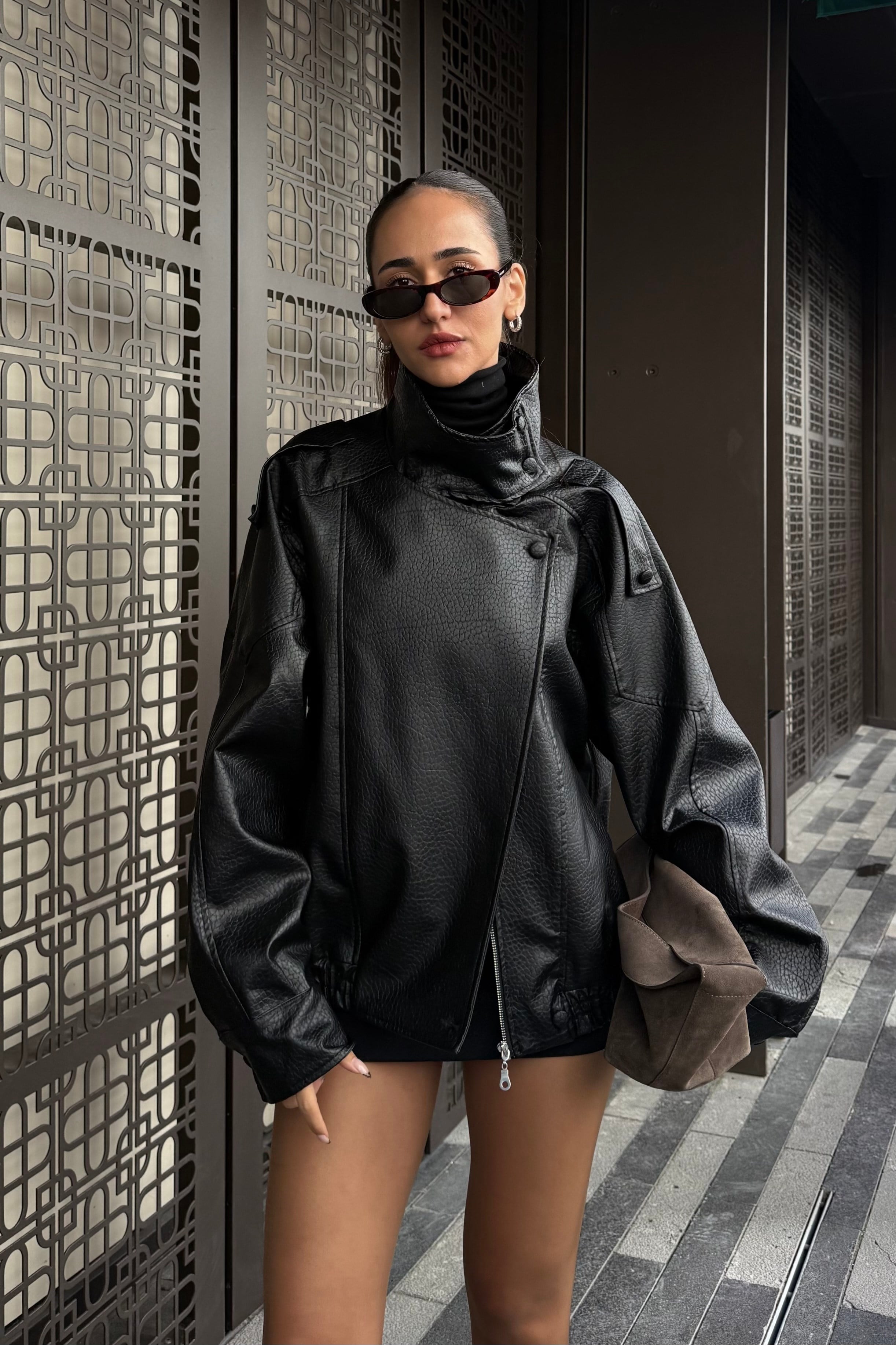 Siyah Dik Yaka Deri Ceket - Kadın Ceket Modelleri - Nazliye Moda | Kadın Giyim Modası