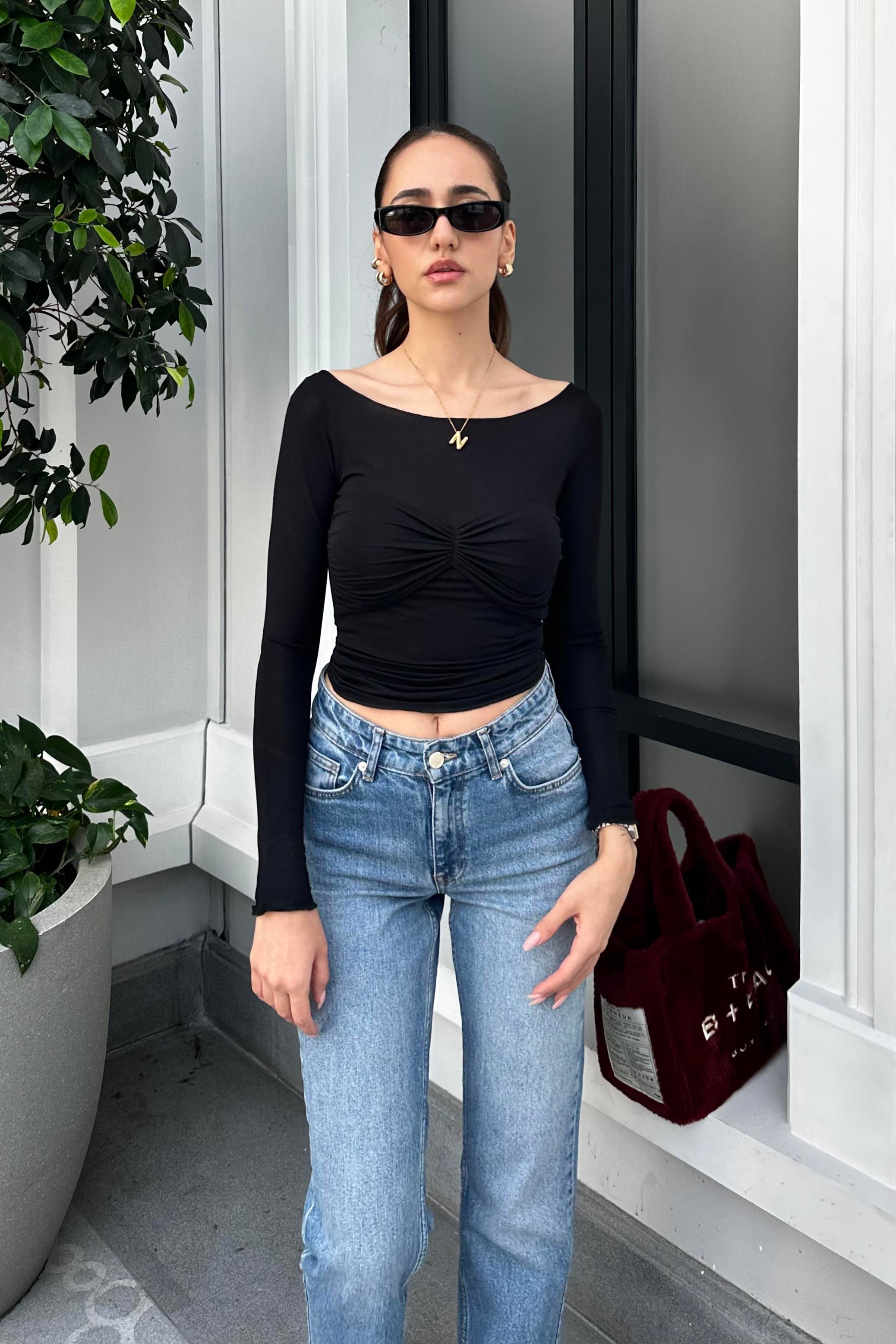 Siyah Fiyonk Detay Transparan Bluz - Kadın Blouses Modelleri - Nazliye Moda - Kadın Giyim Modası