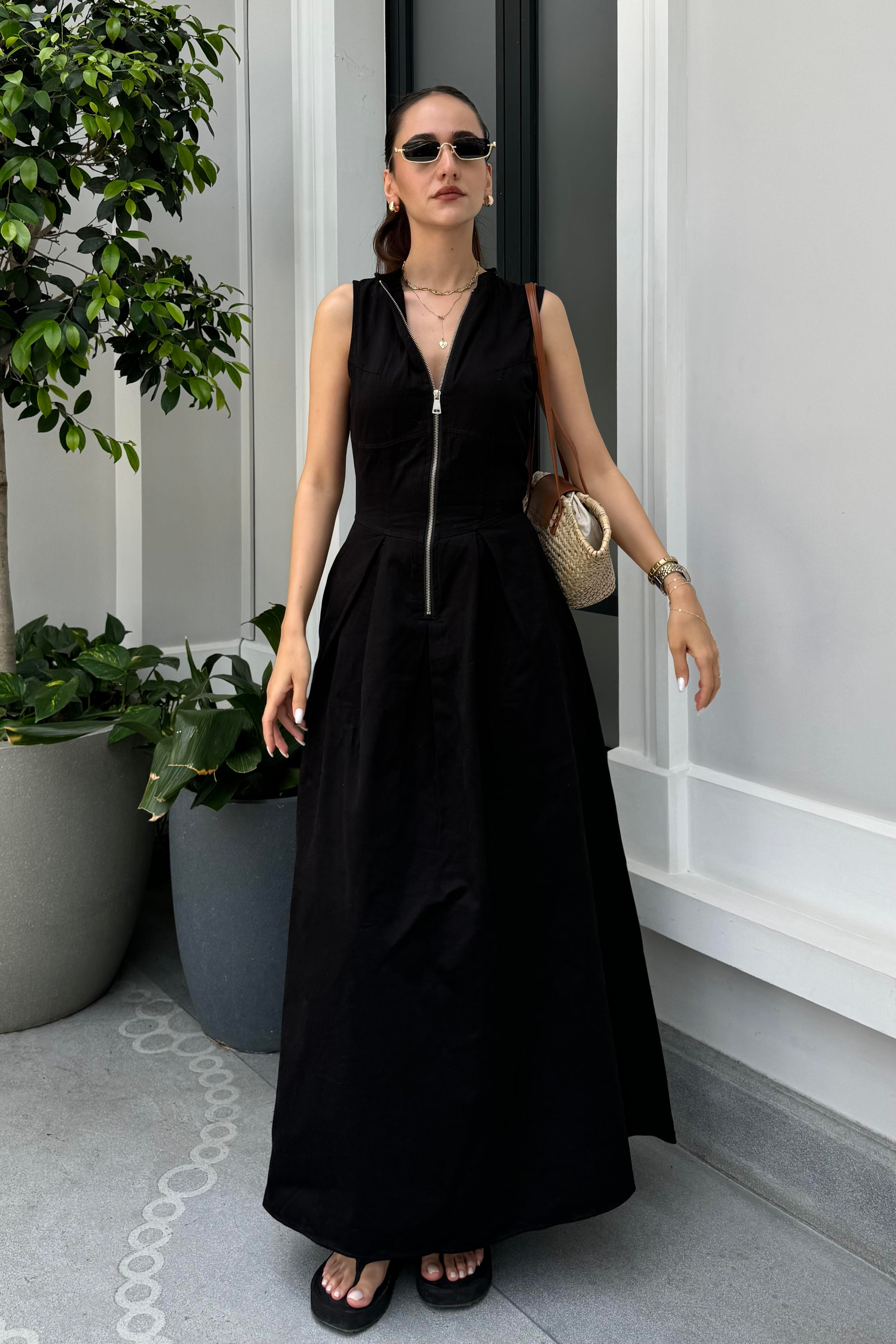 Siyah Gabardin Uzun Elbise - Kadın Elbise Modelleri - Nazliye Moda - Kadın Giyim Modası