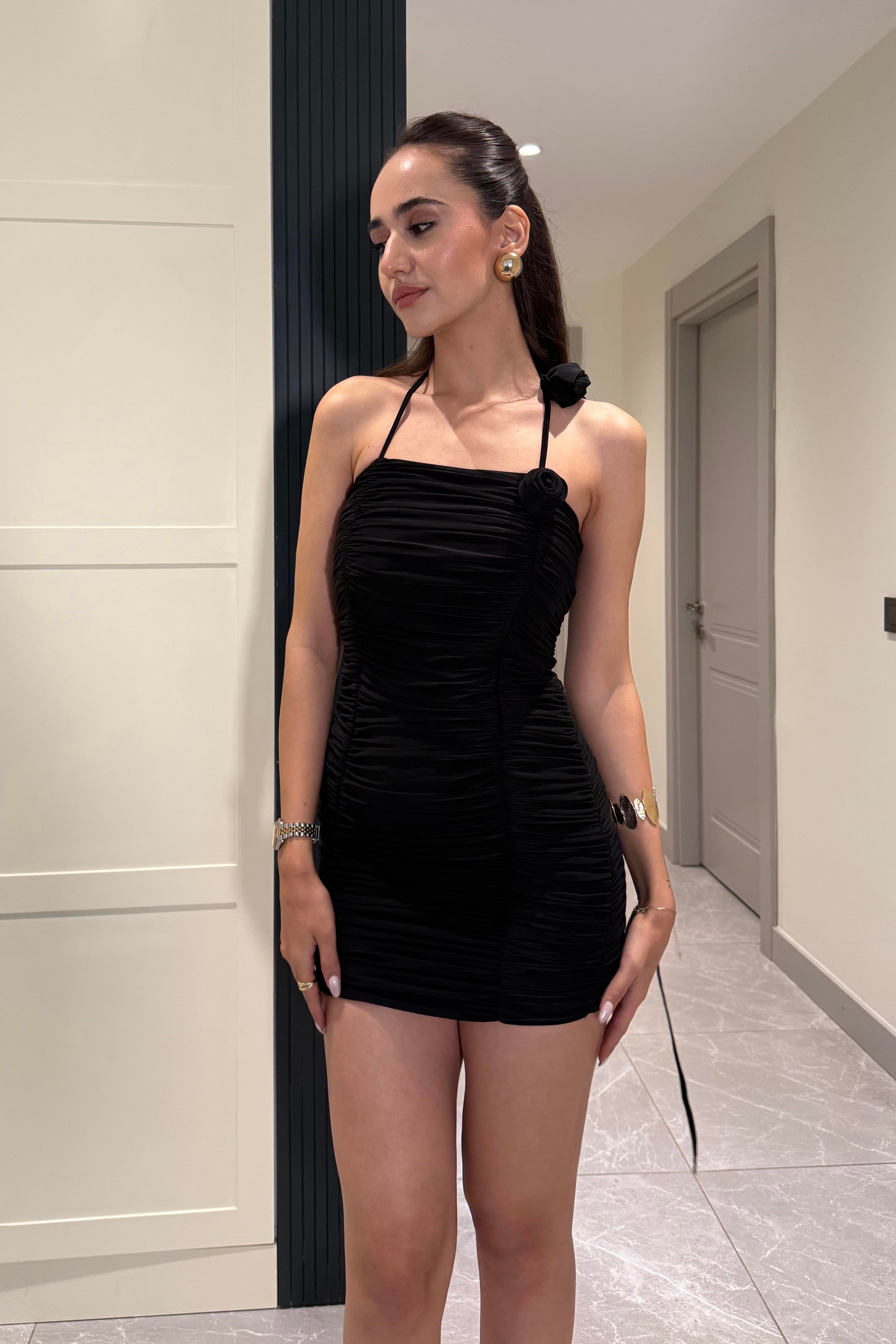 Siyah Gül Detay Mini Elbise - Kadın Elbise Modelleri - Nazliye Moda | Kadın Giyim Modası
