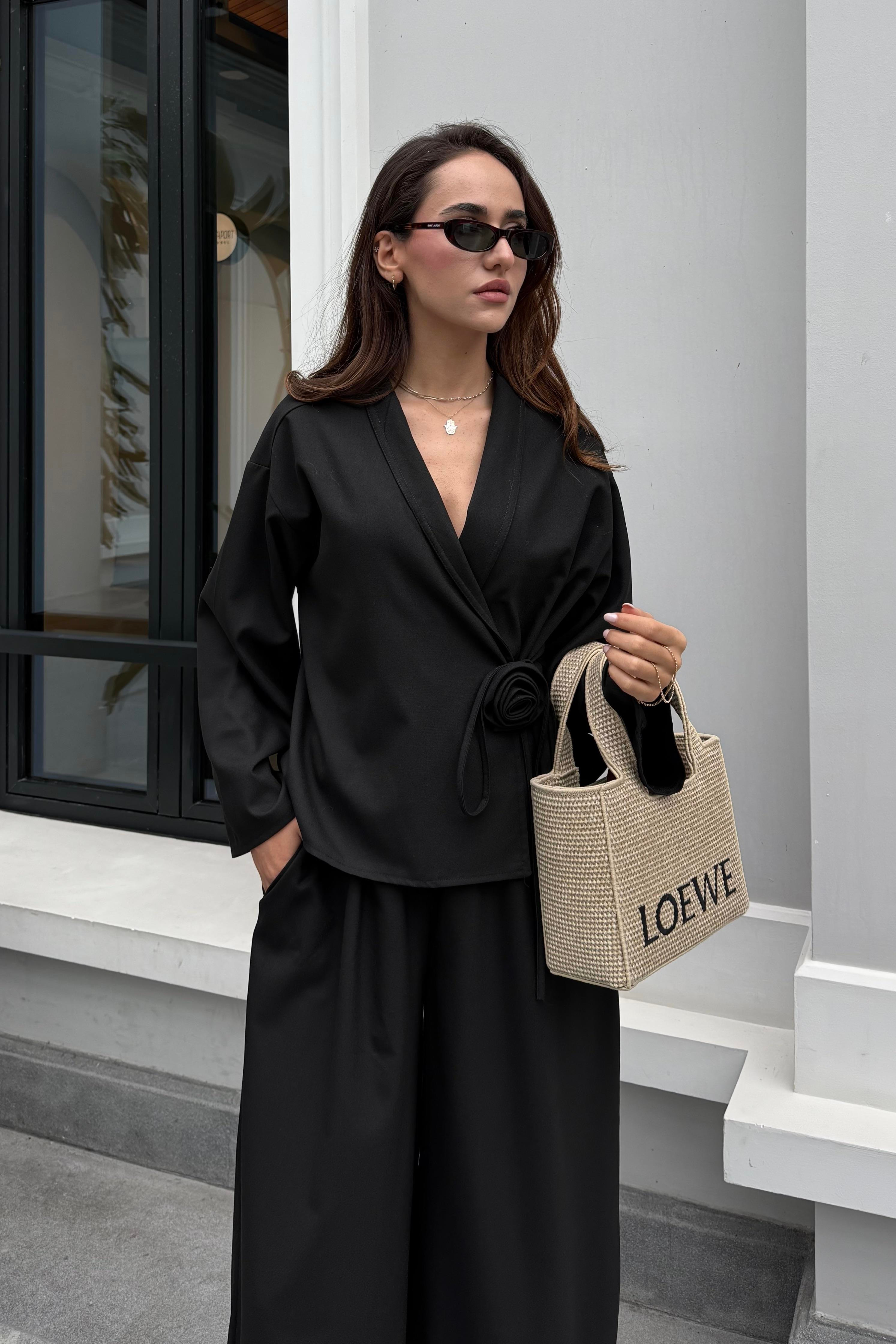 Siyah Gül Detay Premium Takım - Kadın Takım Modelleri - Nazliye Moda | Kadın Giyim Modası