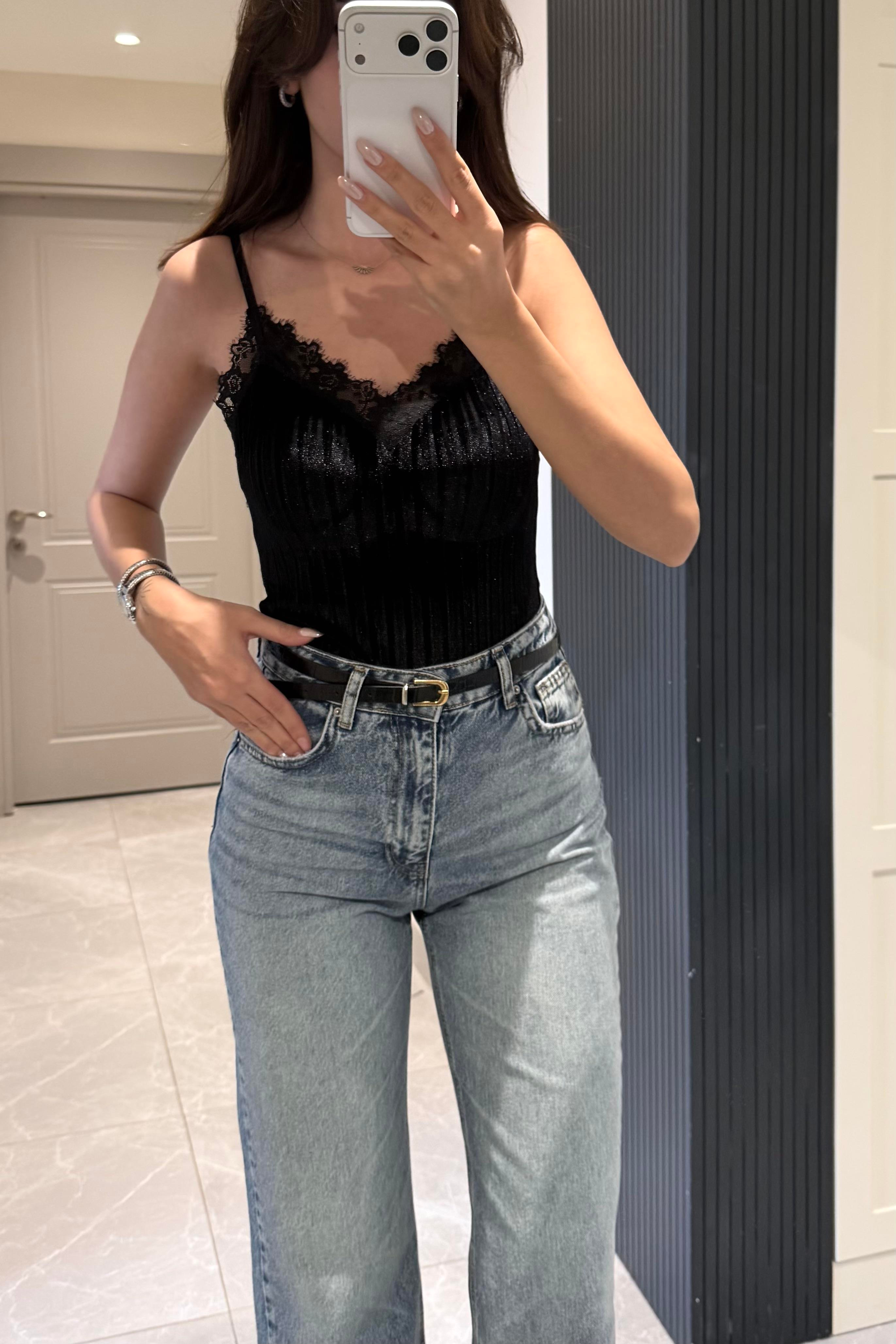 Siyah İp Askı Dantelli Bluz - Kadın Blouses Modelleri - Nazliye Moda | Kadın Giyim Modası