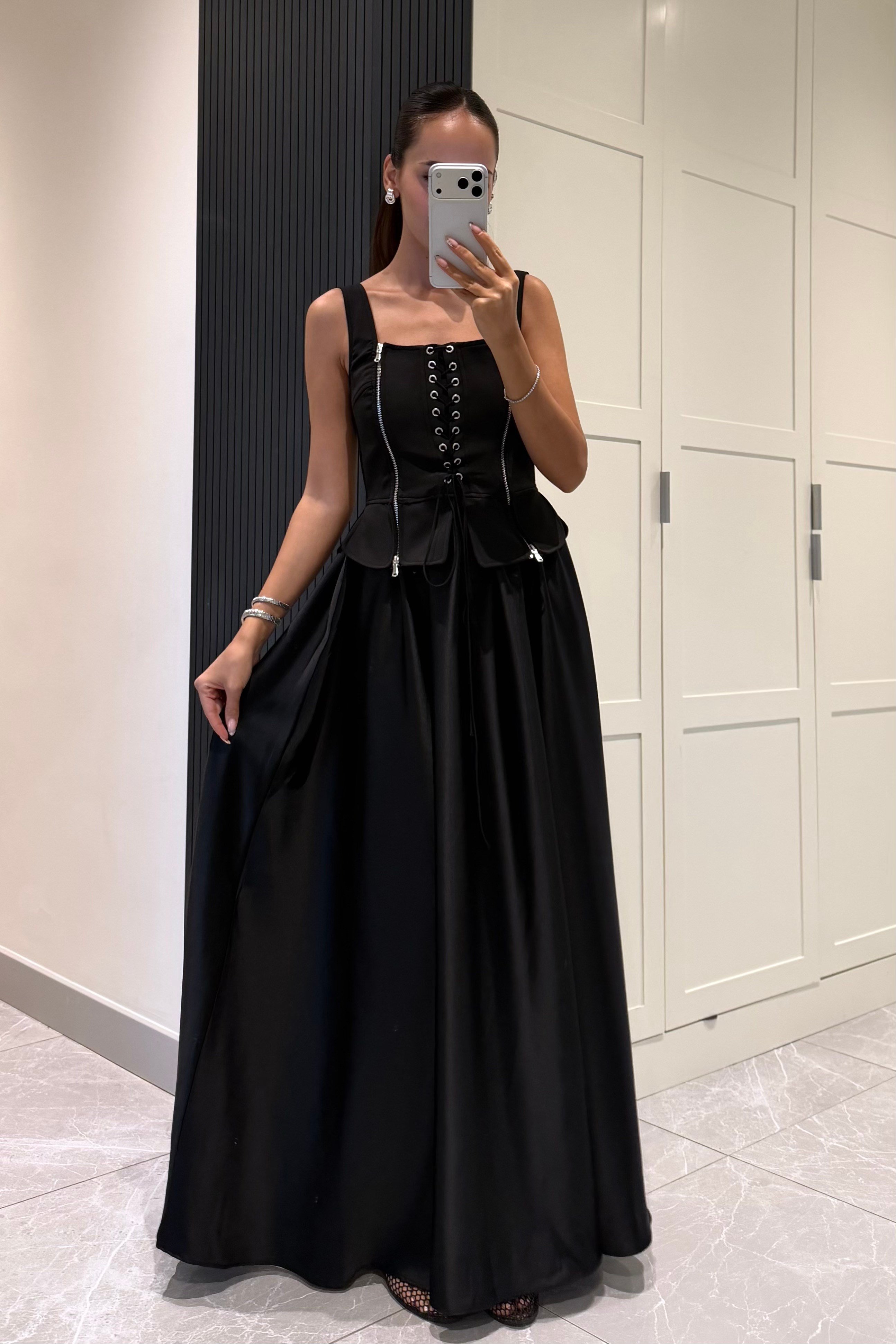 Siyah Kuş Gözü Detay Saten Elbise - Kadın Elbise Modelleri - Nazliye Moda | Kadın Giyim Modası