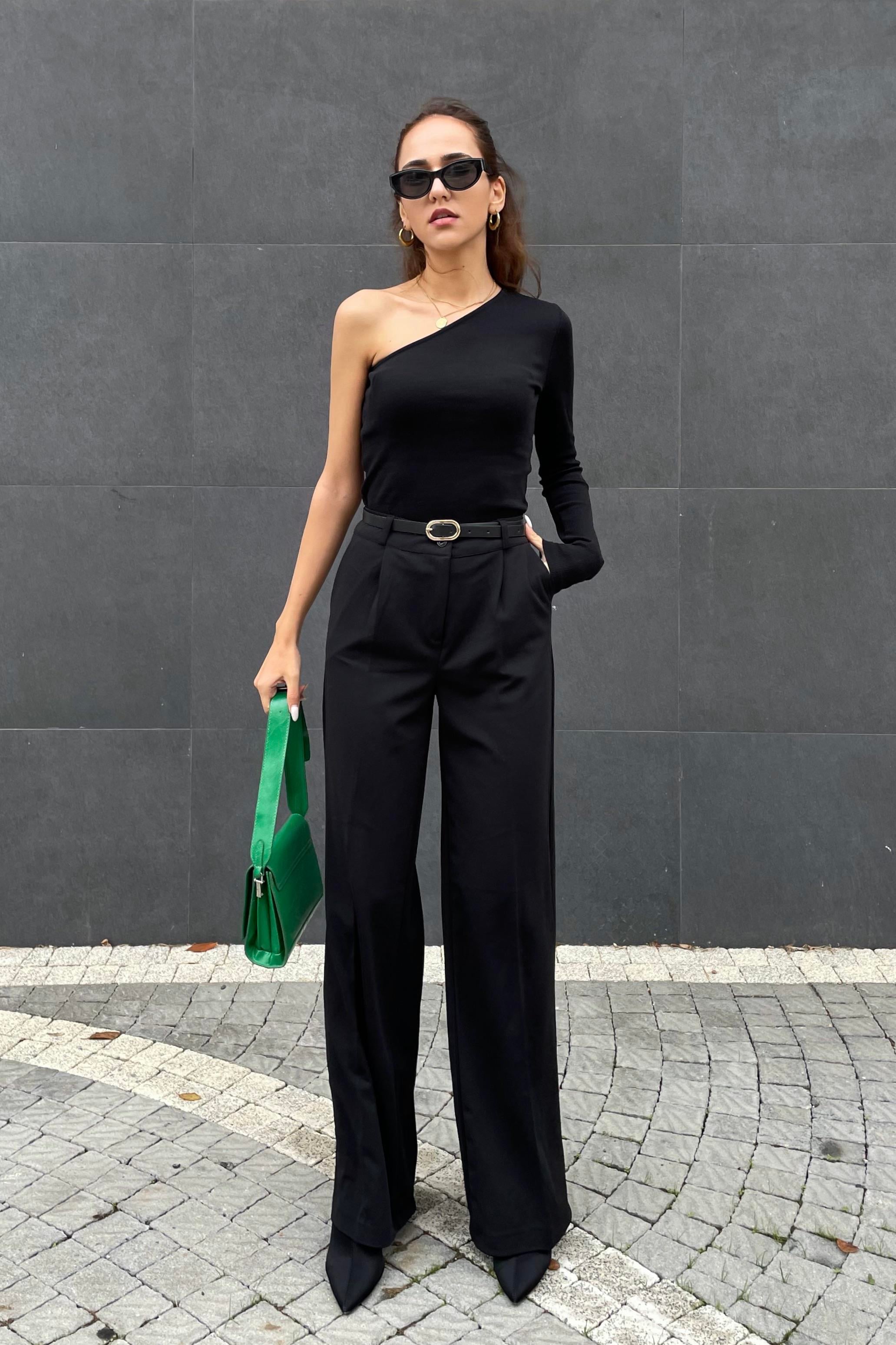 Siyah Likralı Kumaş Pantolon - Kadın Pantolon Modelleri - Nazliye Moda | Kadın Giyim Modası
