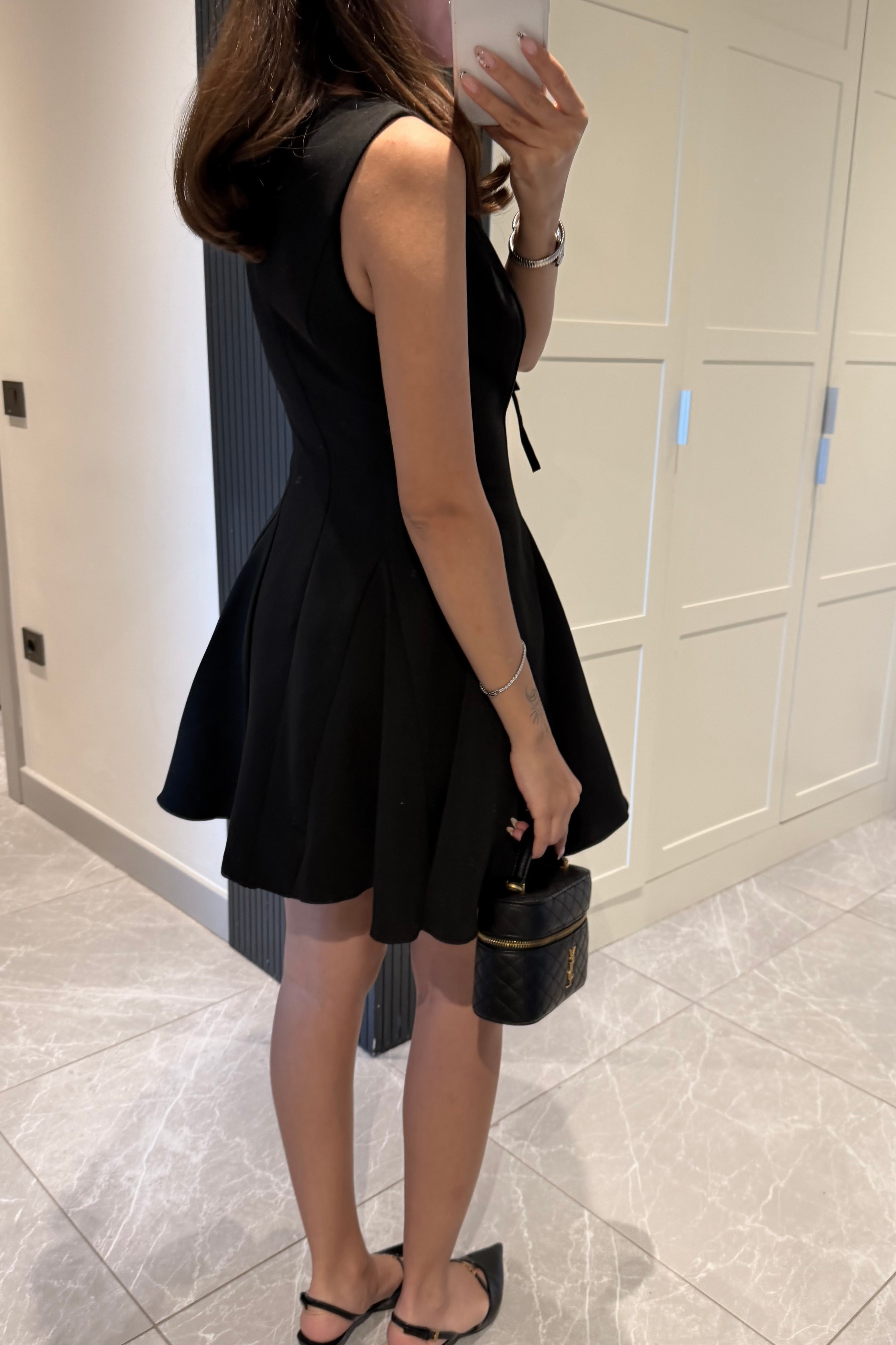 Siyah Önü Bağlamalı Mini Elbise - Kadın Elbise Modelleri - Nazliye Moda | Kadın Giyim Modası