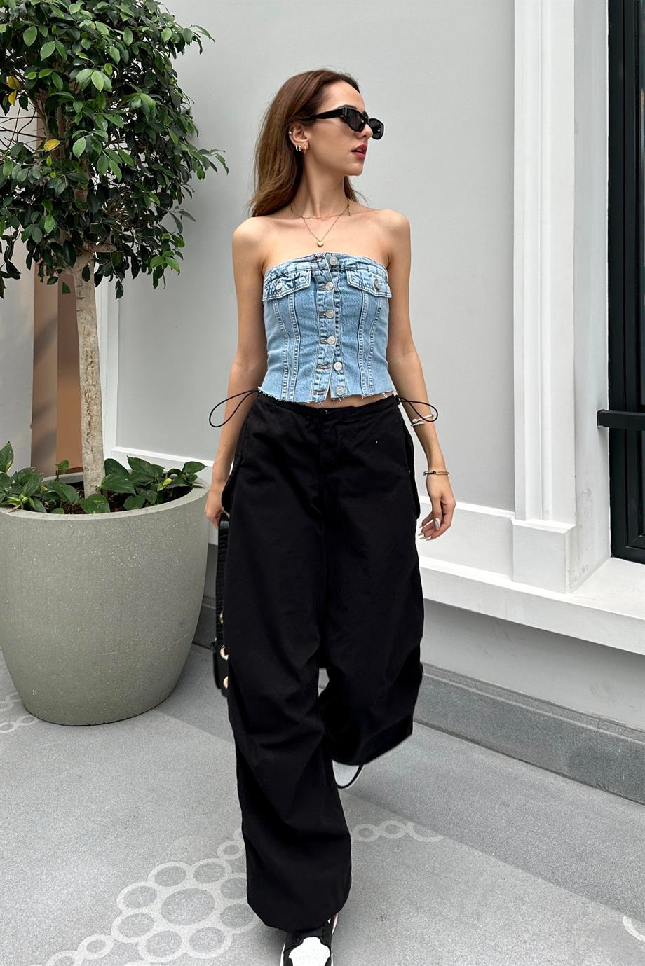 Siyah Paraşüt Jogger Pantolon - Kadın Pantolon Modelleri - Nazliye Moda | Kadın Giyim Modası