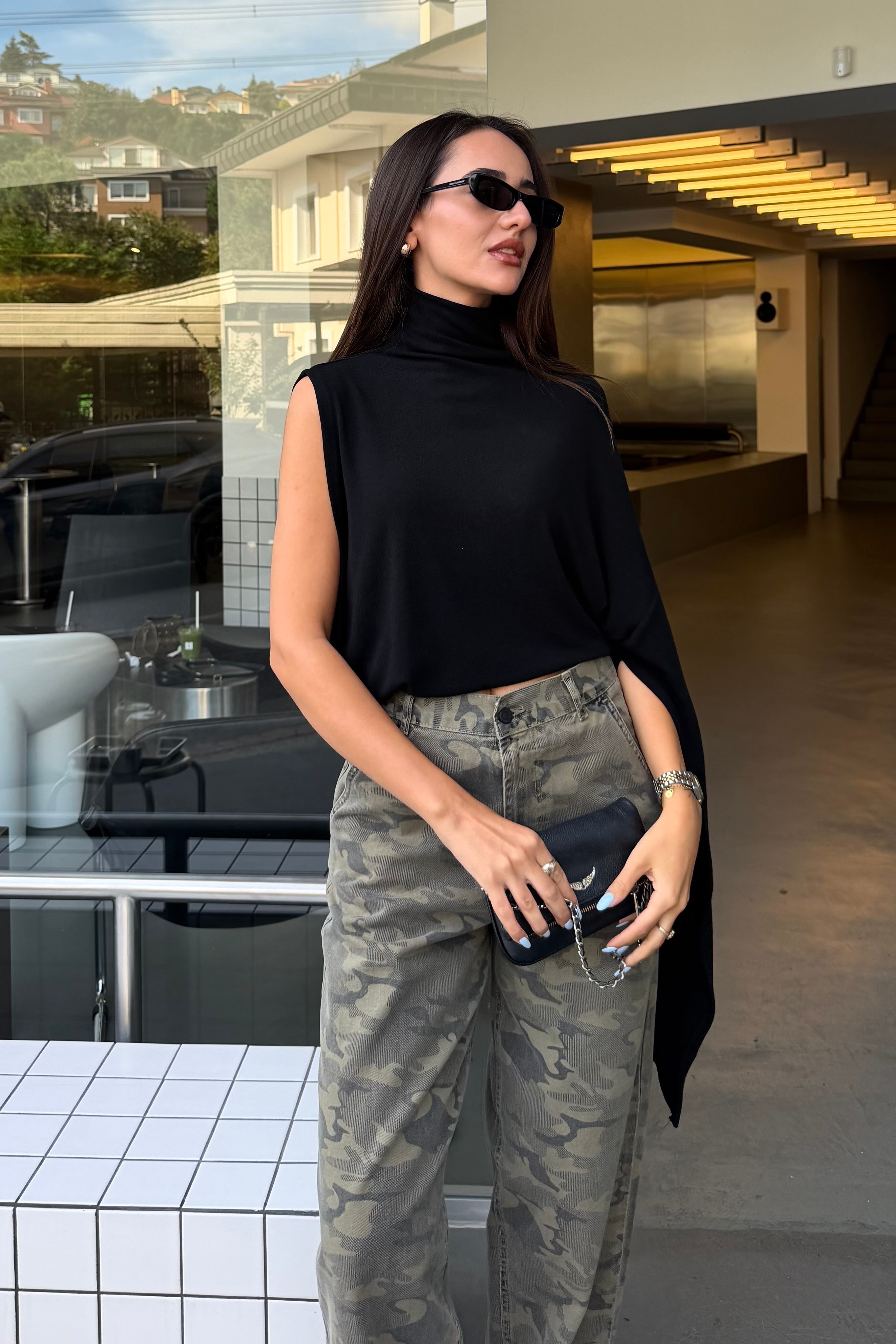 Siyah Tek Kol Tasarım Bluz - Kadın Bluz Modelleri - Nazliye Moda | Kadın Giyim Modası