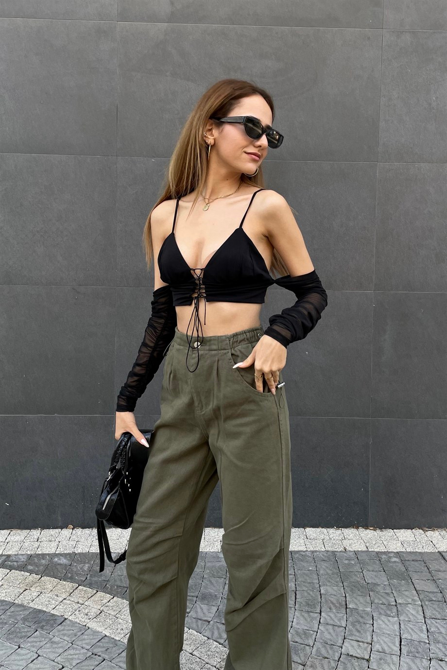 Siyah Tül Kol Dekolte Crop - Kadın Body & Crop Modelleri - Nazliye Moda | Kadın Giyim Modası