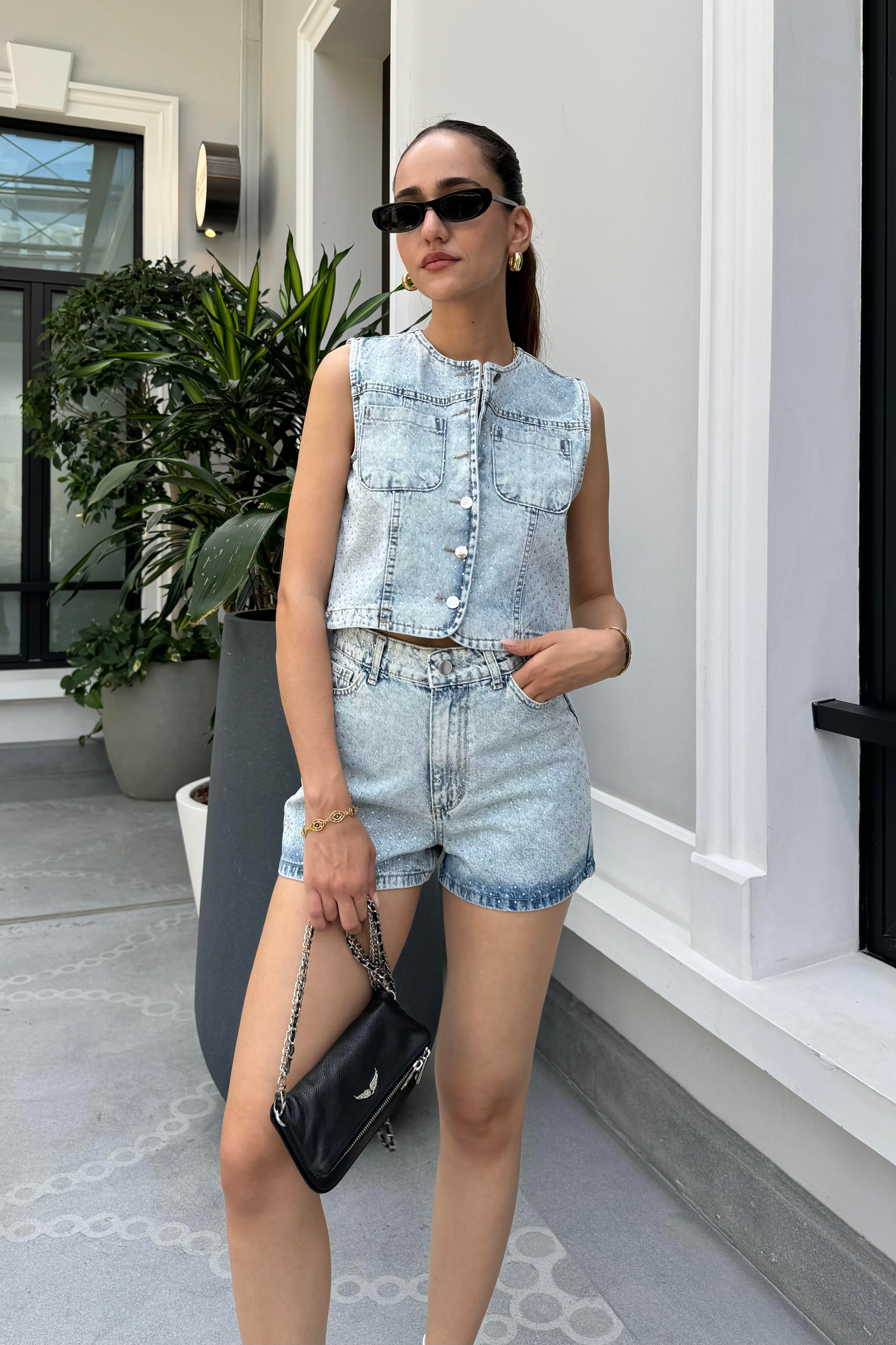 Taş Detaylı Jean Yelek - Kadın Vests Modelleri - Nazliye Moda - Kadın Giyim Modası