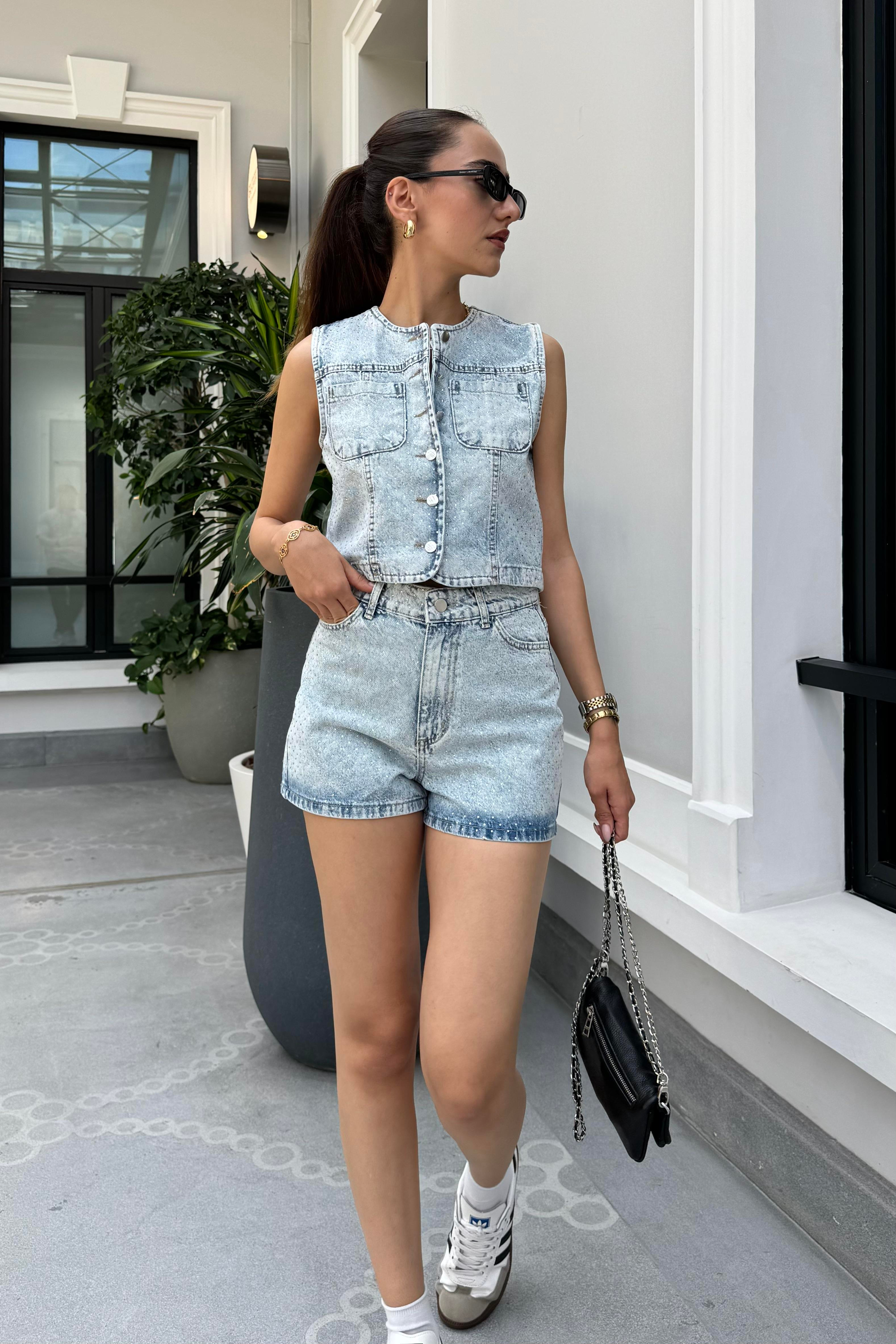 Taş Detaylı Jean Yelek - Kadın Vests Modelleri - Nazliye Moda - Kadın Giyim Modası
