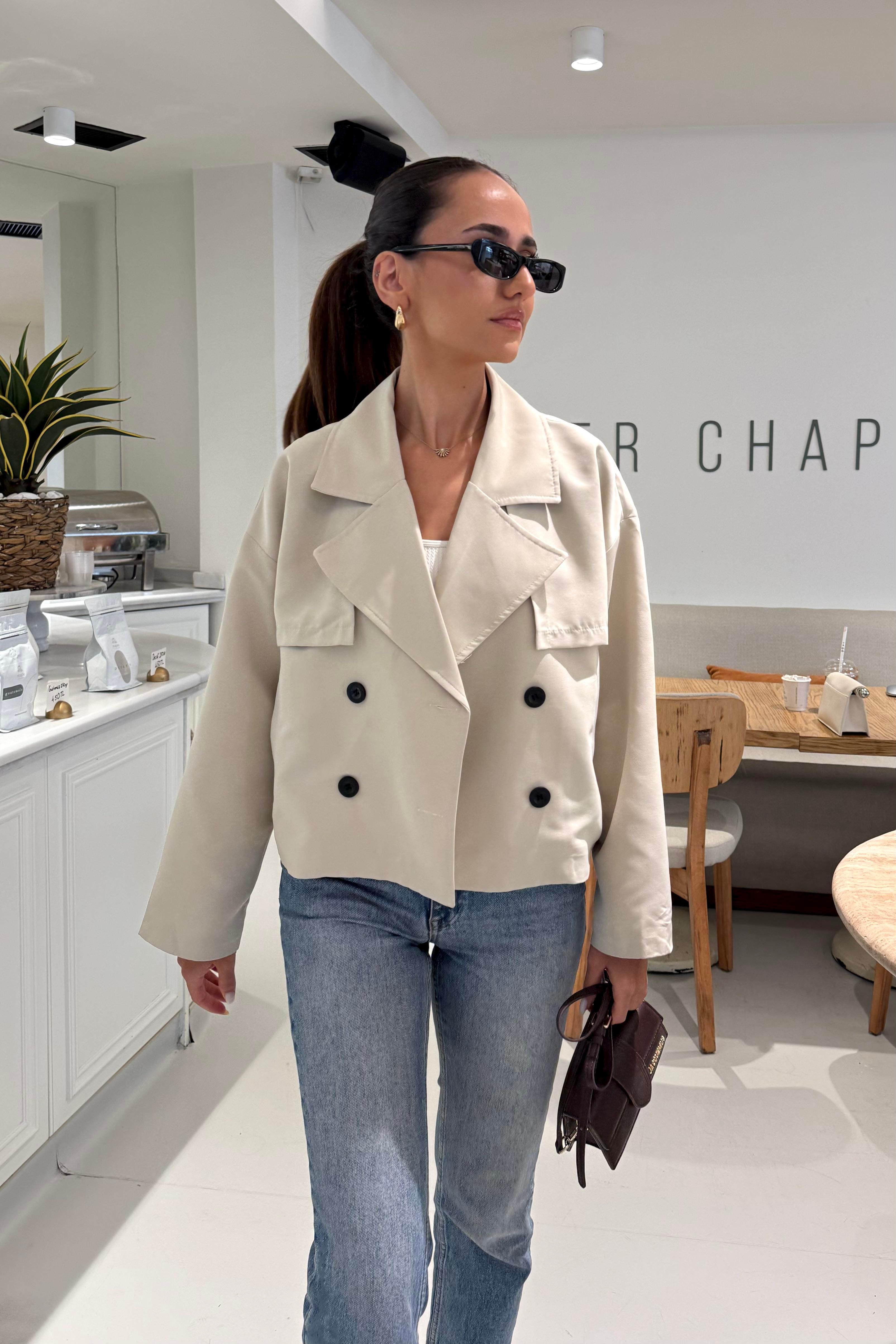 Taş Renk Crop Trençkot - Kadın Trench Coats Modelleri - Nazliye Moda | Kadın Giyim Modası