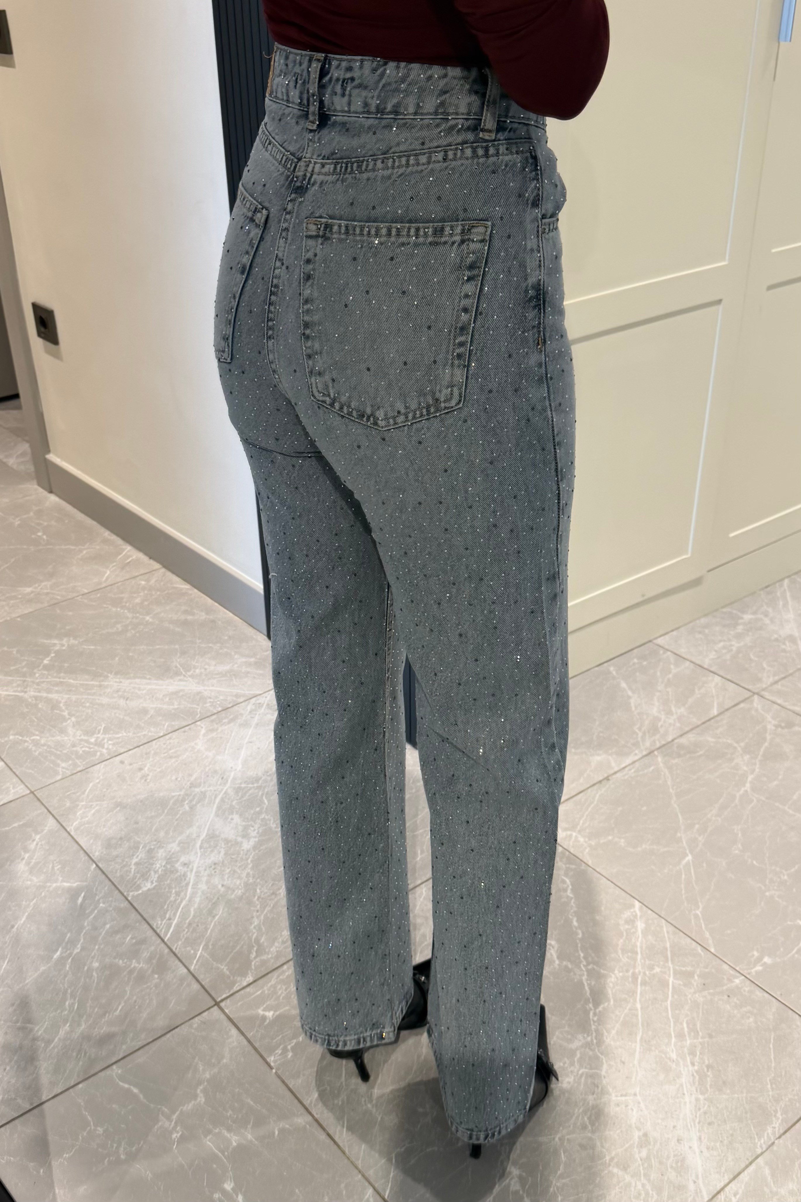 Yıkama Detay Ön Arka Taşlı Premium Jean - Kadın Jeans Modelleri - Nazliye Moda | Kadın Giyim Modası