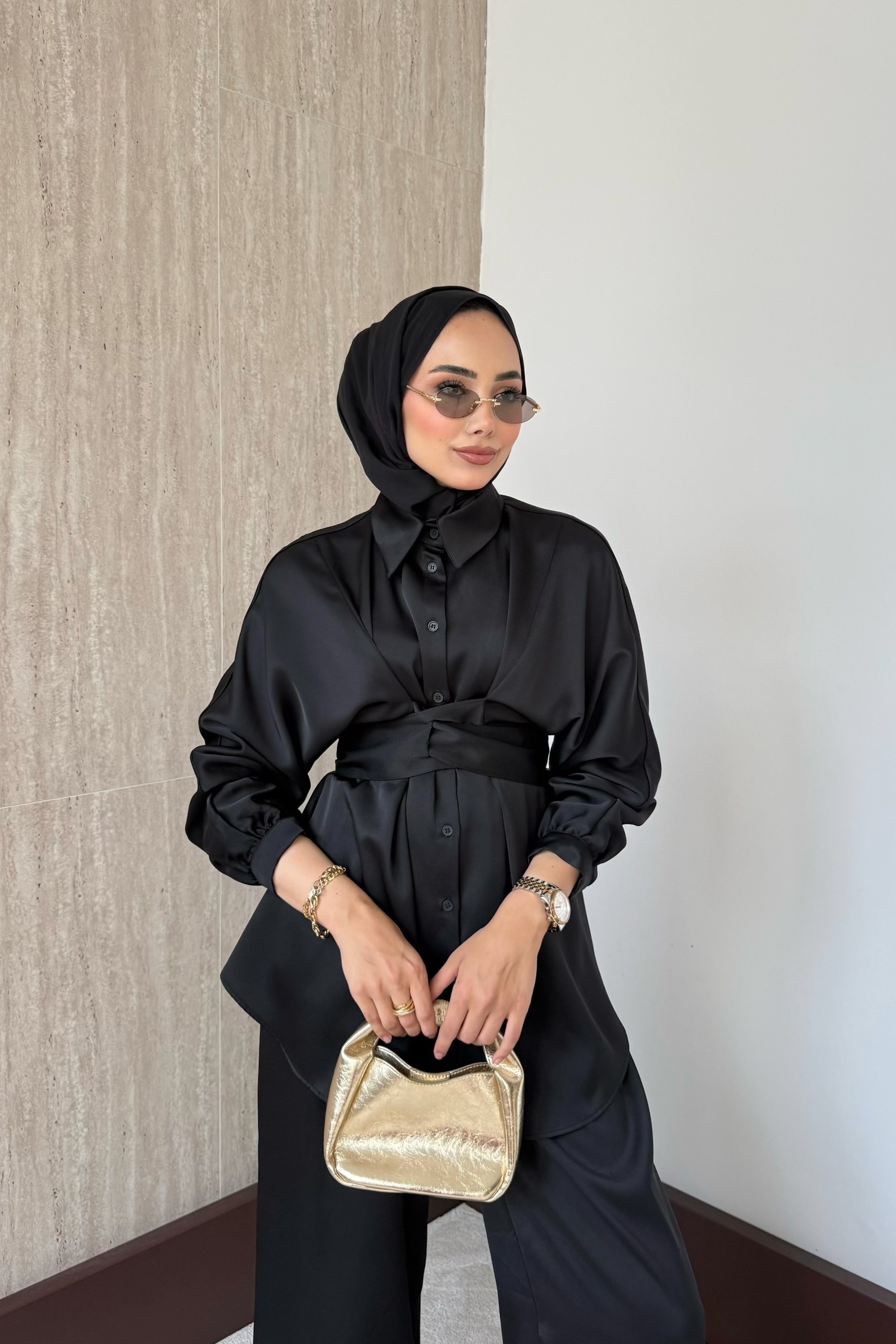 Belden Bağlamalı Saten Takım - Siyah