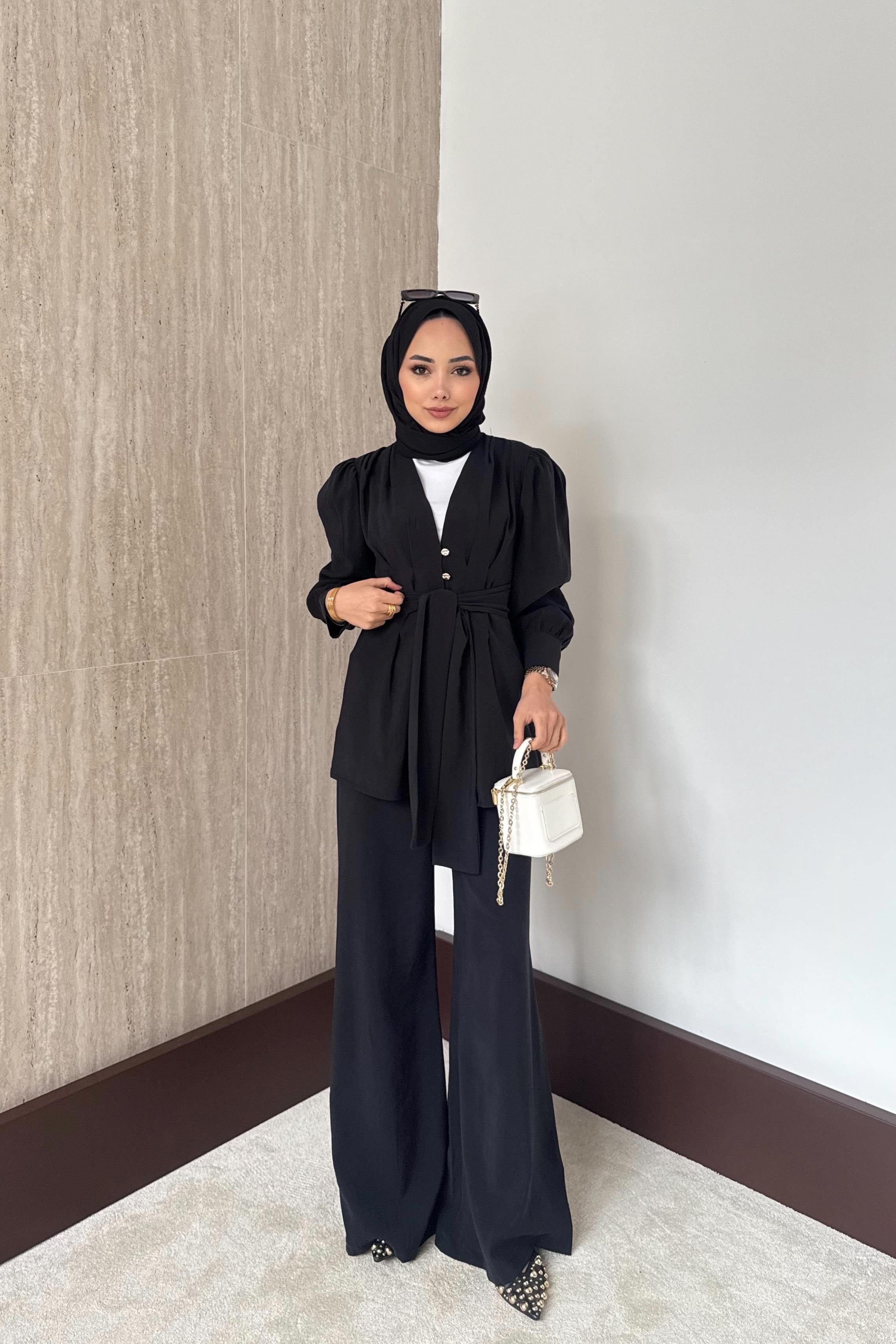Belden Oturtmalı Model Pantolonlu Takım - Siyah