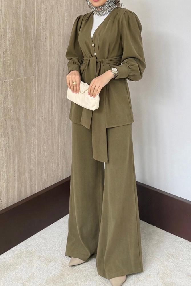 Belden Oturtmalı Model Pantolonlu Takım - Haki