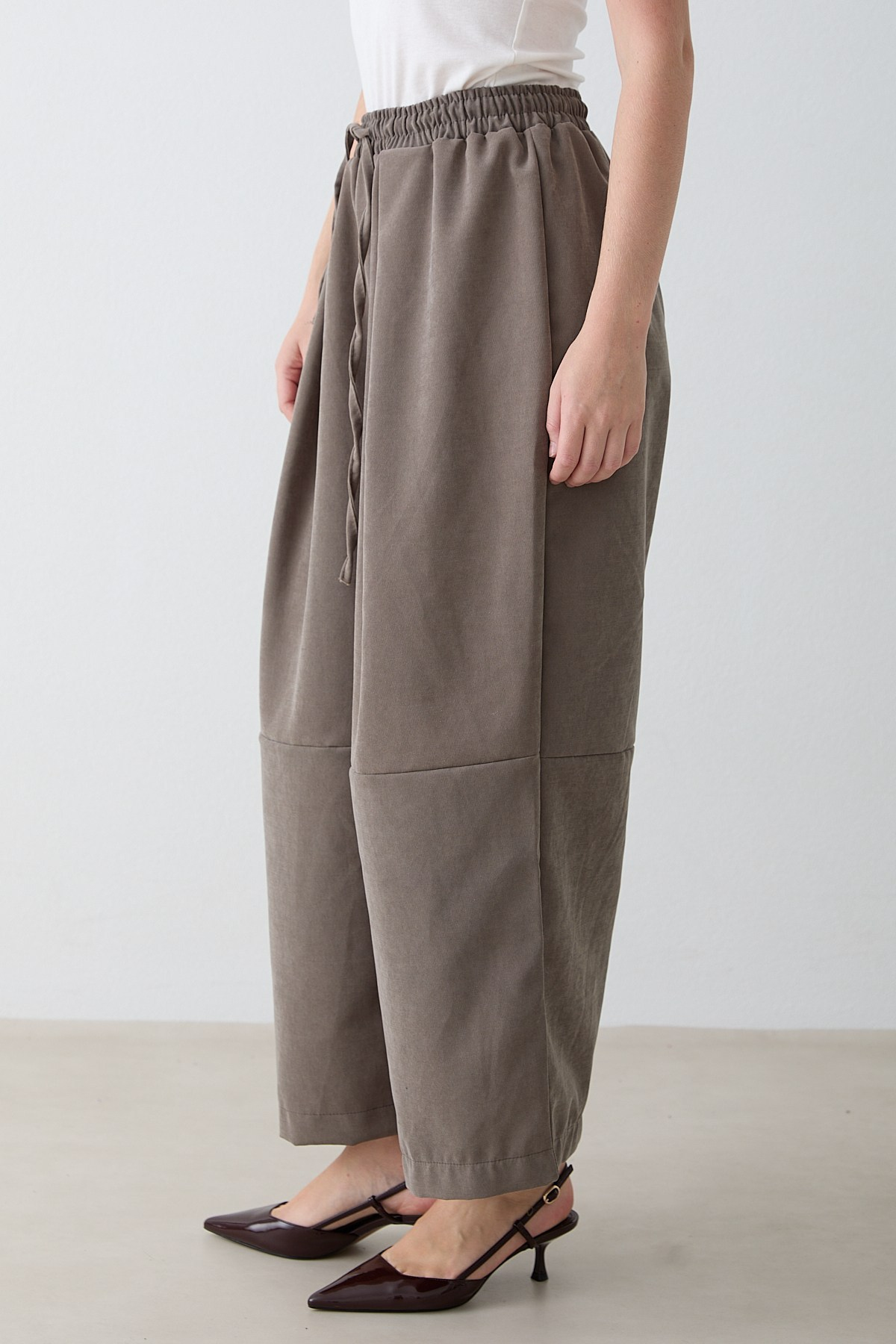 Beli Lastikli Süet Pantolon - Haki