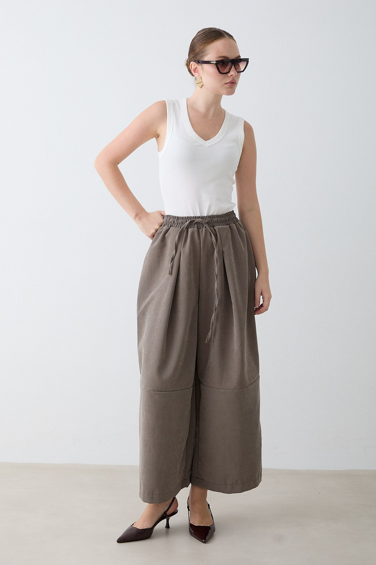 Beli Lastikli Süet Pantolon - Haki